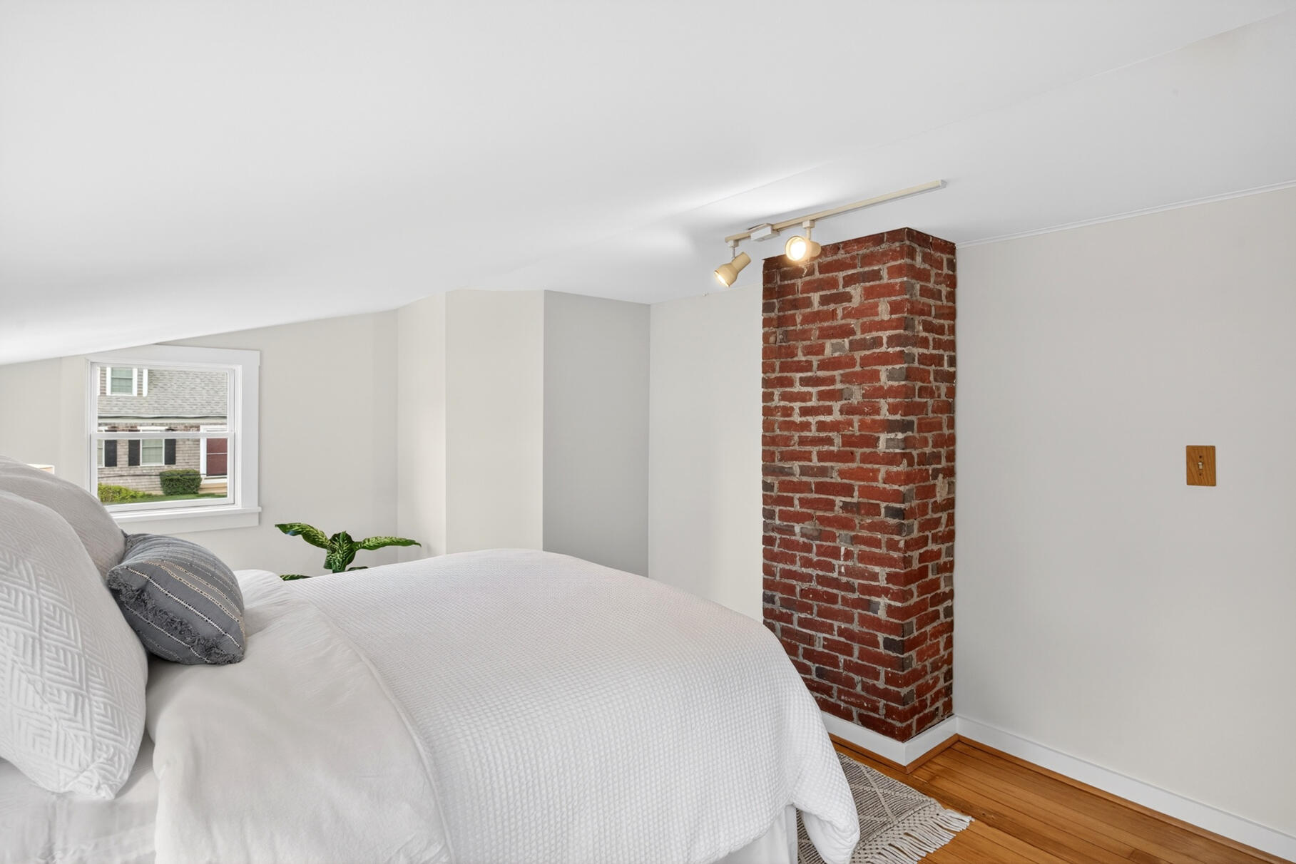  5 Pleasant Street, Dennis Port, MA, 02639 - 物件實景