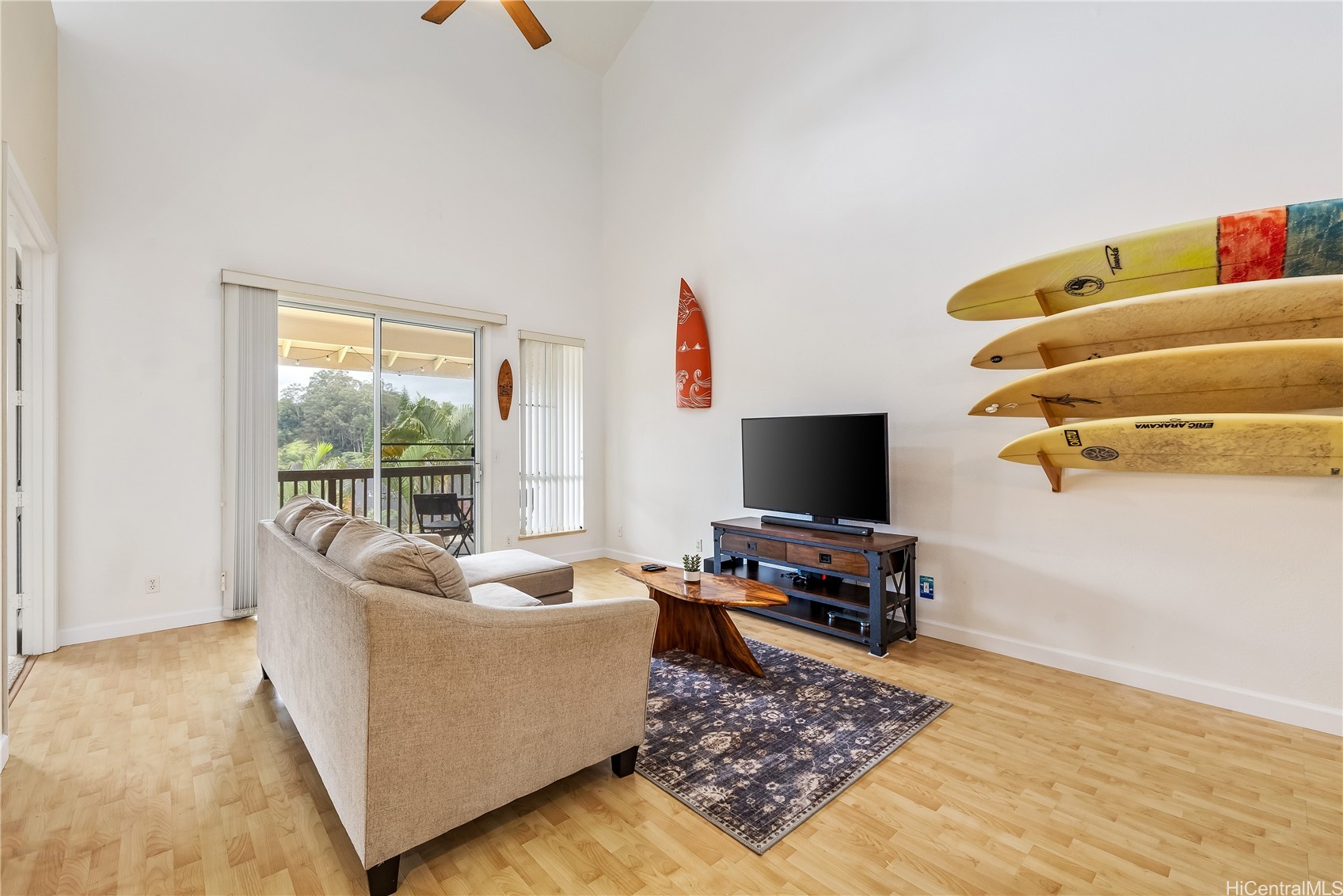 Mililani, Hawaii, 96789, United States, 3 Bedrooms Bedrooms, ,2 BathroomsBathrooms,Residential,For Sale,1795165
