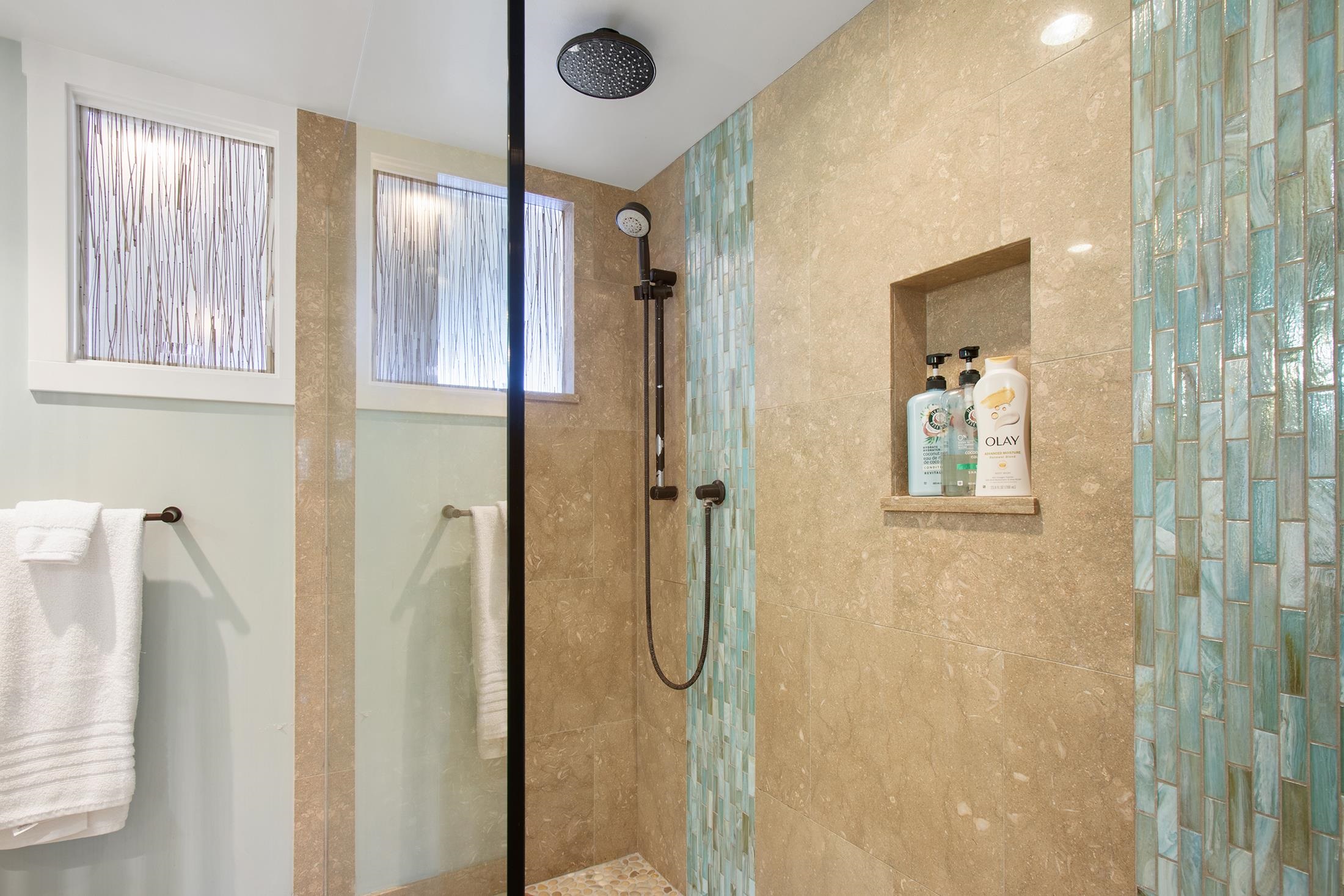 Kihei, Hawaii, 96753-5434, United States, 2 Bedrooms Bedrooms, ,2 BathroomsBathrooms,Residential,For Sale,2000477