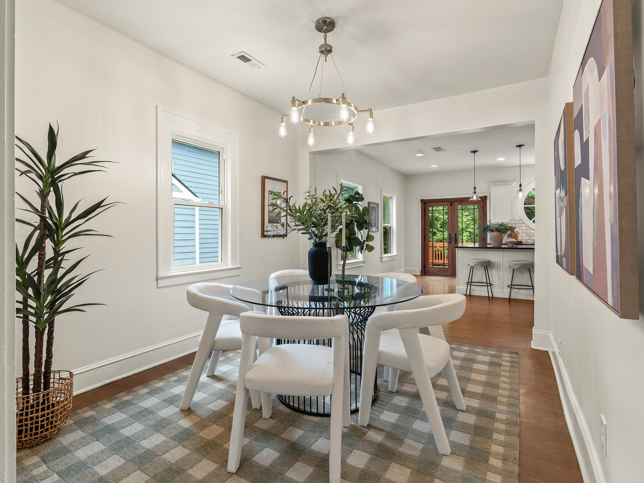  Thoughtfully Updated Oakhurst Bungalow - 物件實景