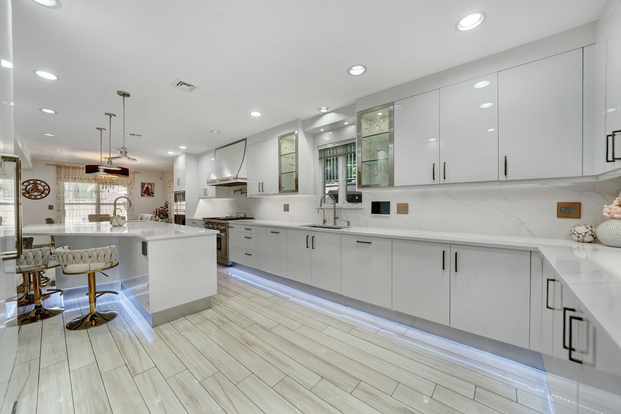  180-15 Aberdeen Road, Jamaica Estates, NY 11432 - 物件實景