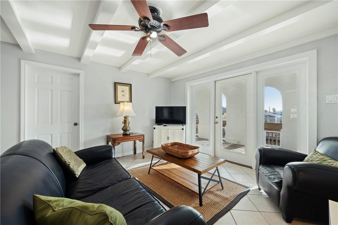 Rockport, Texas, 78382, United States, 4 Bedrooms Bedrooms, ,3 BathroomsBathrooms,Residential,For Sale,1691241