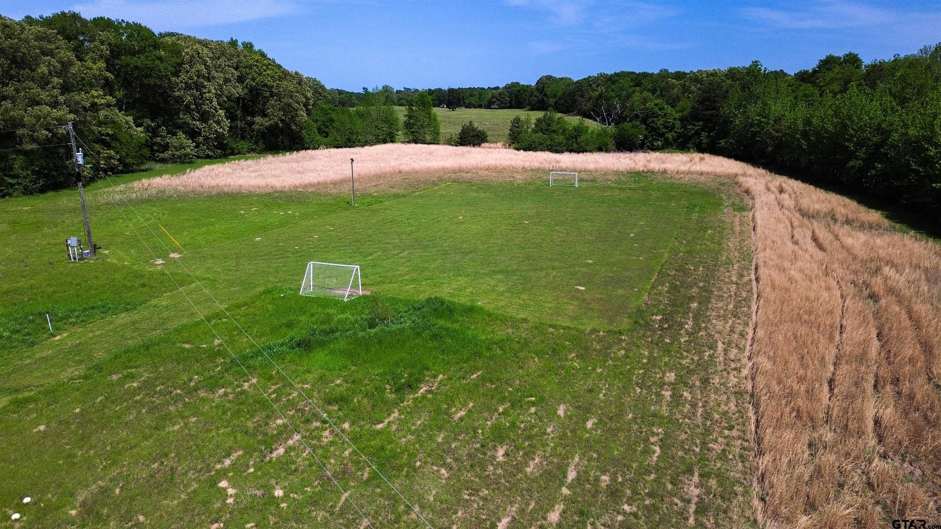 Pittsburg, Texas, 75686, United States, 4 Bedrooms Bedrooms, ,3 BathroomsBathrooms,Residential,For Sale,1943296