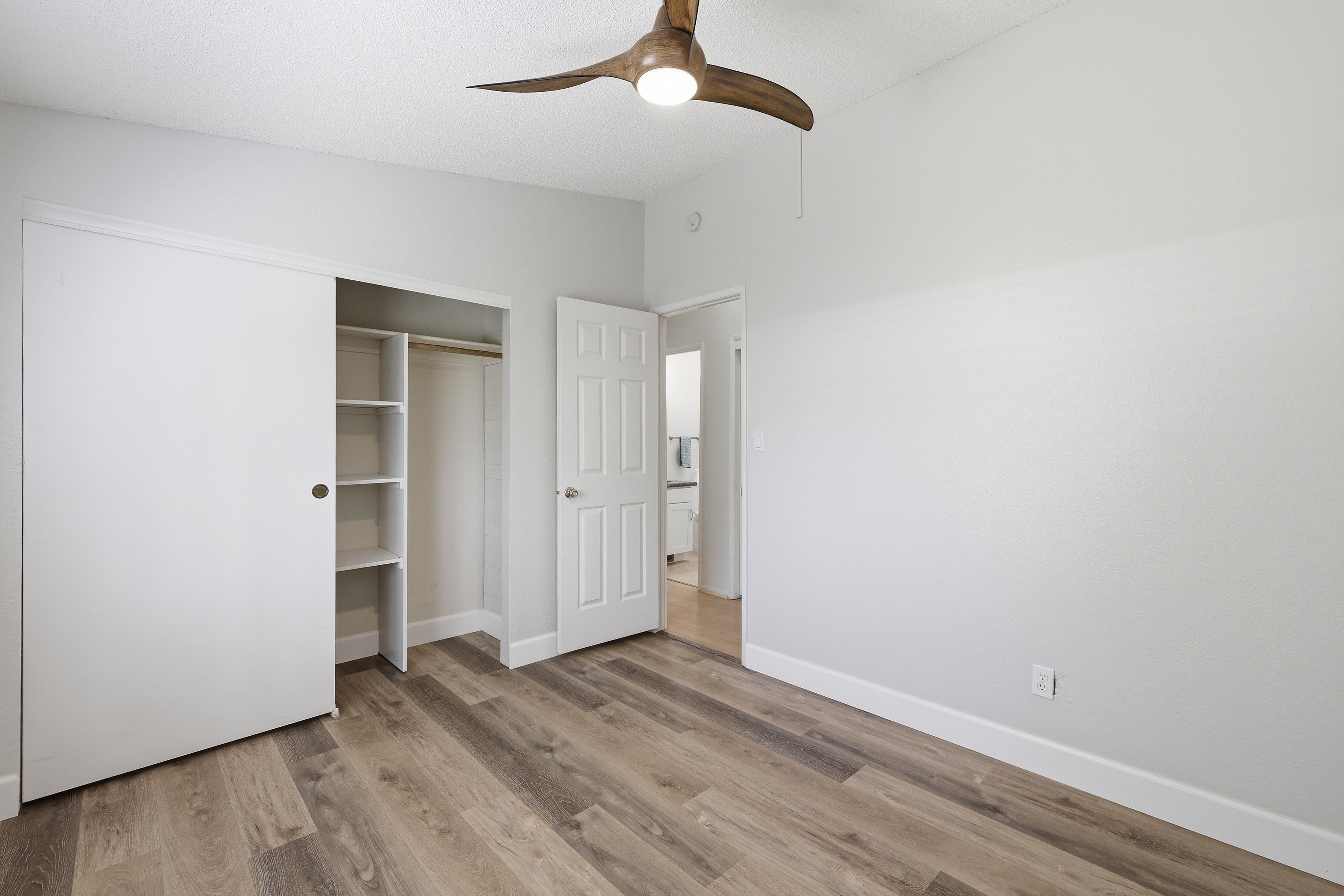  6909 Grand Tree Lane, Citrus Heights, CA 95621 - 物件實景