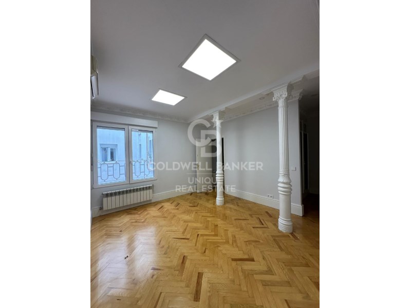 Madrid, Madrid, Retiro, Jer?nimos Madrid, Madrid, Madrid, Comunidad de Madrid, ES, 3 Bedrooms Bedrooms, ,2 BathroomsBathrooms,Residential,For Sale,Madrid, Madrid, Retiro, Jer?nimos Madrid, Madrid, ,1656796