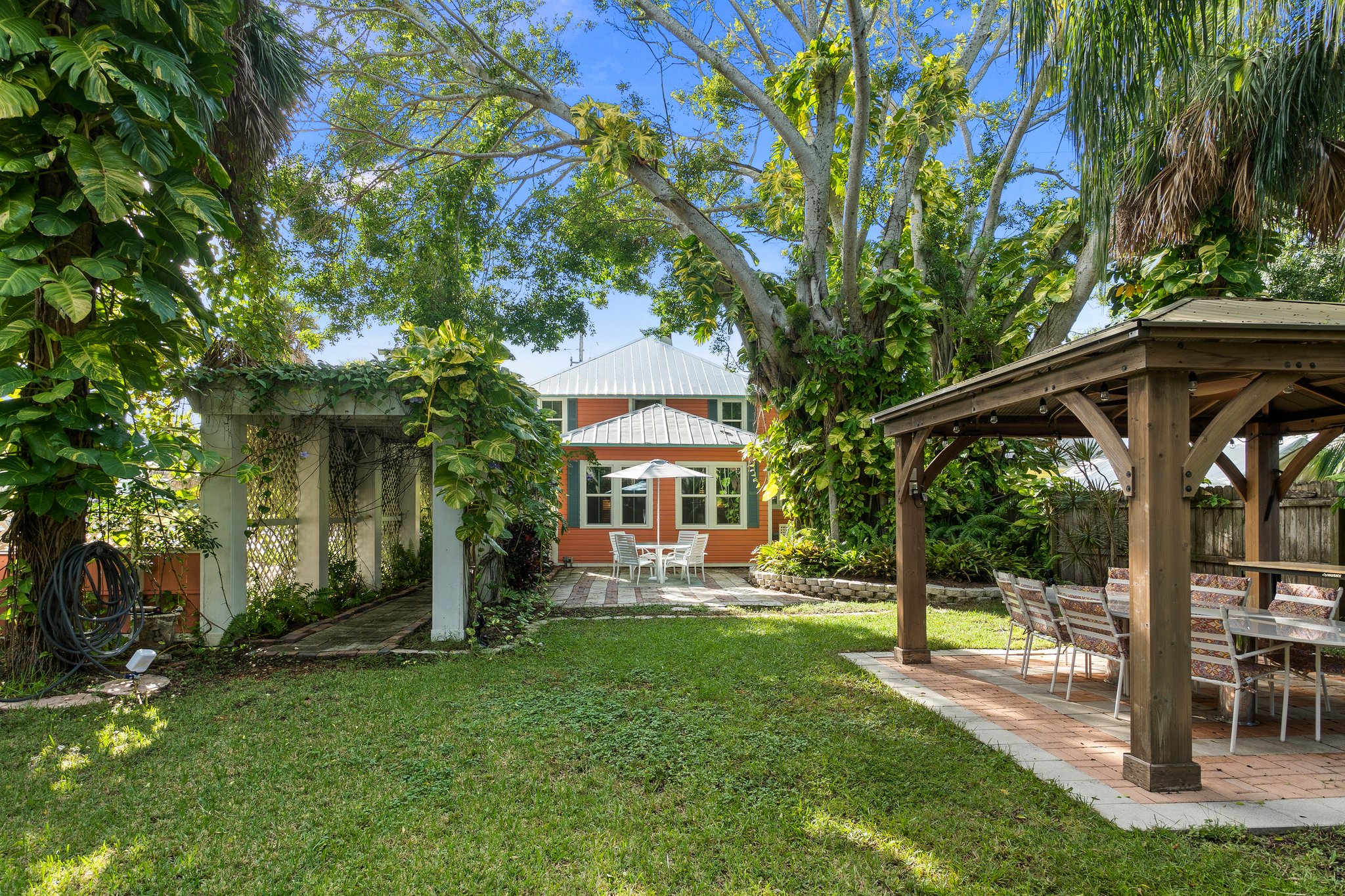  518 N 2nd Street, Fort Pierce, FL, 34950 - 物件實景