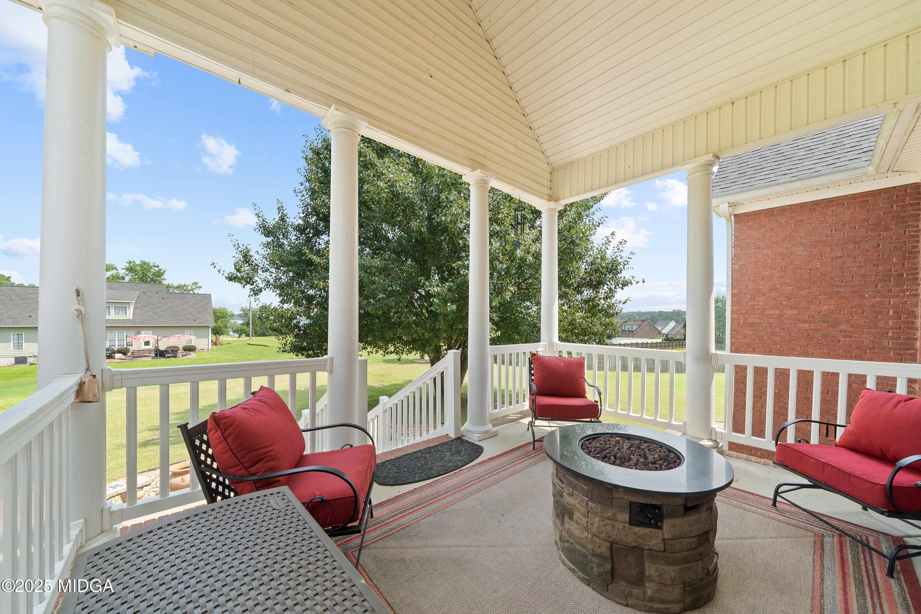 Macon, Georgia, 31220, United States, 5 Bedrooms Bedrooms, ,5 BathroomsBathrooms,Residential,For Sale,1850155
