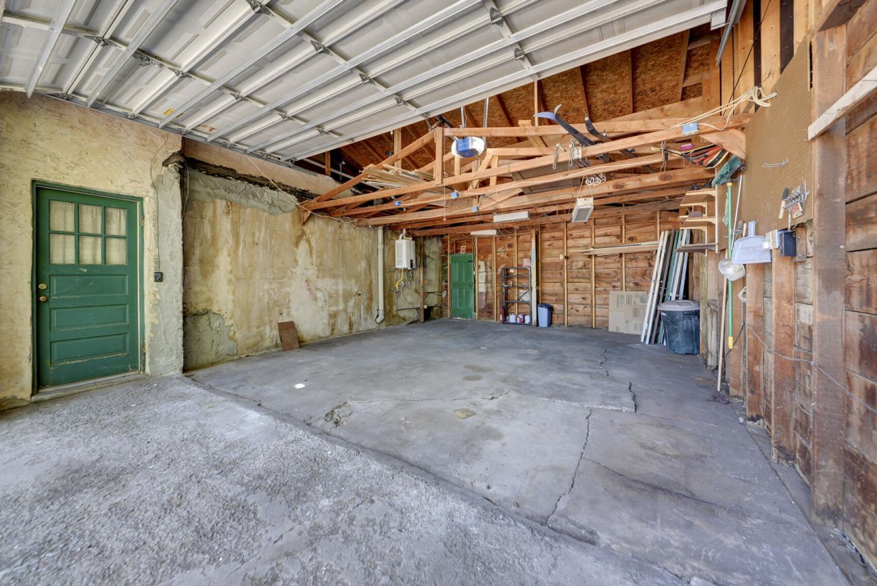 Albuquerque, New Mexico, 87108, United States, 3 Bedrooms Bedrooms, ,3 BathroomsBathrooms,Residential,For Sale,1902192