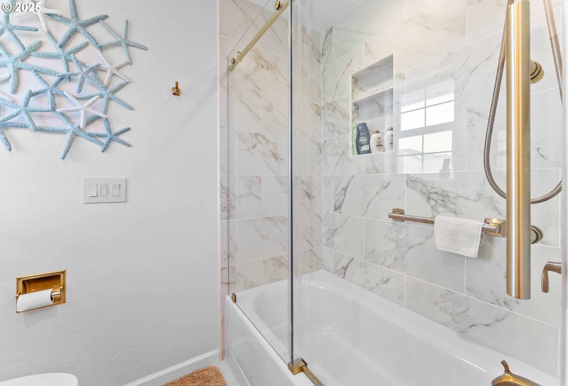 Brookings, Oregon, 97415, United States, 3 Bedrooms Bedrooms, ,3 BathroomsBathrooms,Residential,For Sale,1996453