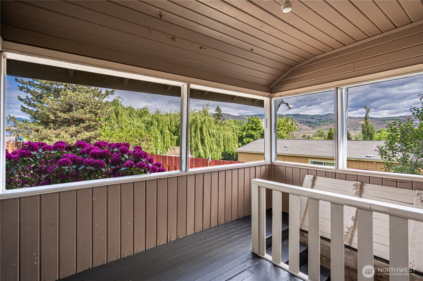 Manson, Washington, 98831, United States, 4 Bedrooms Bedrooms, ,1 BathroomBathrooms,Residential,For Sale,1821067