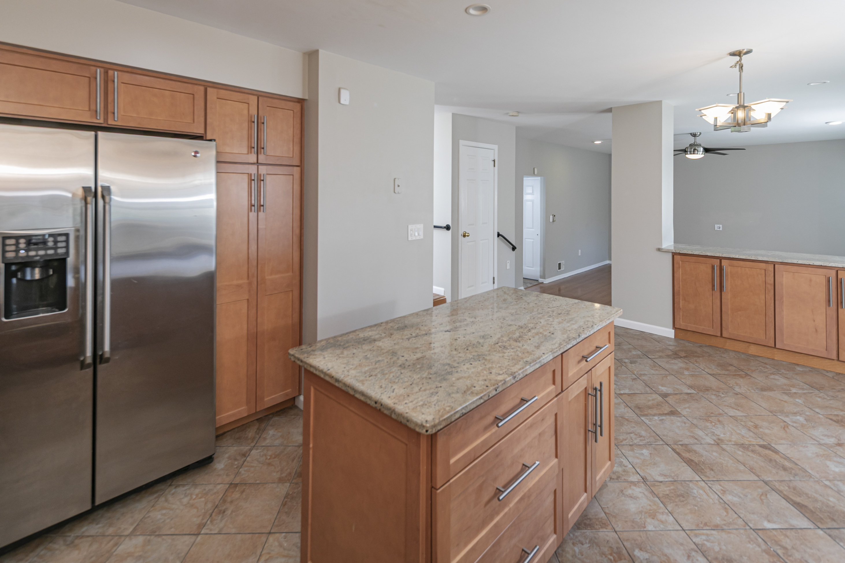  A Spacious North Brunswick Home Near a Planned Future Transit Hub - 物件實景