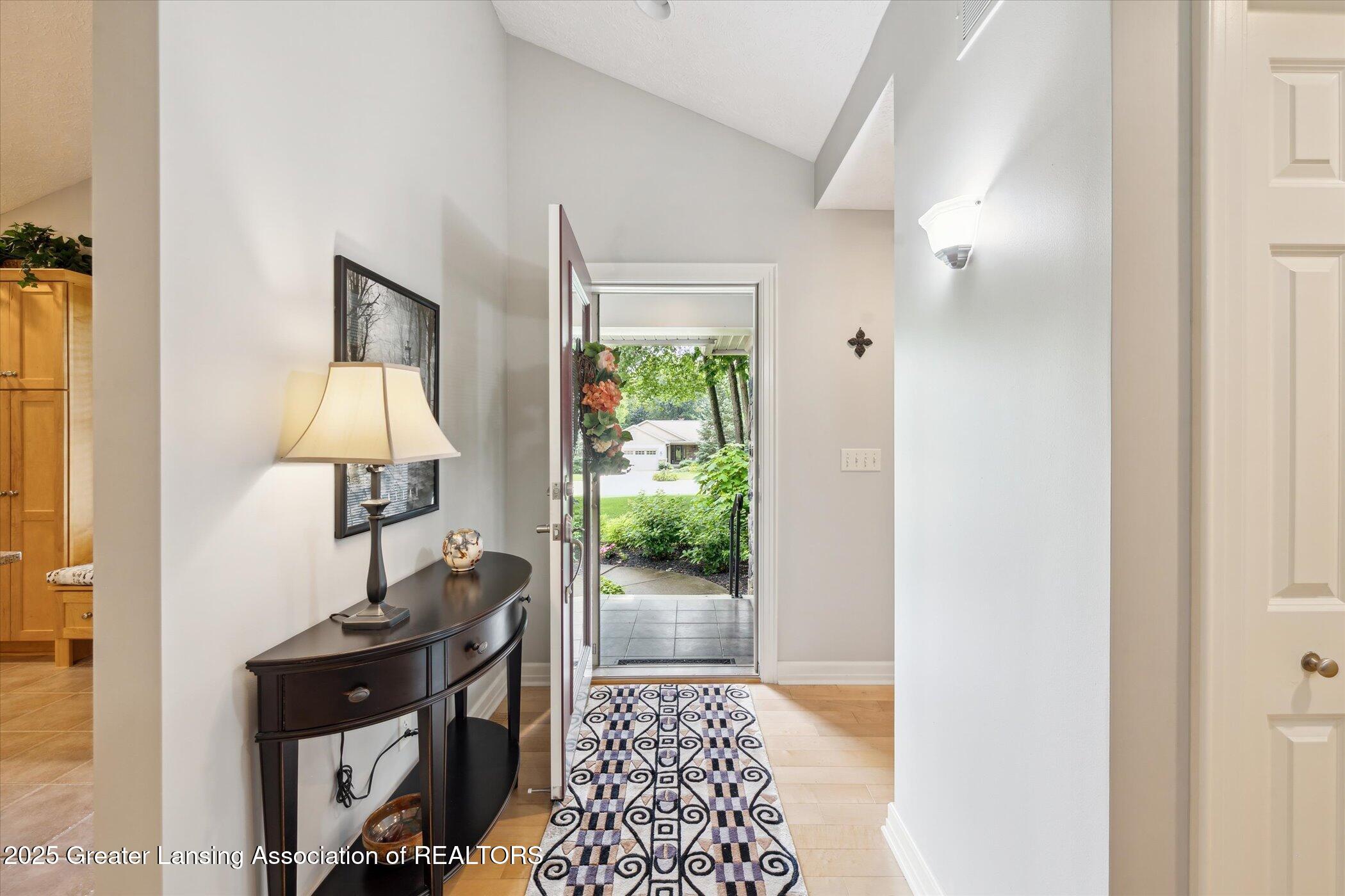 Bath, Michigan, 48808, United States, 4 Bedrooms Bedrooms, ,3 BathroomsBathrooms,Residential,For Sale,1890488