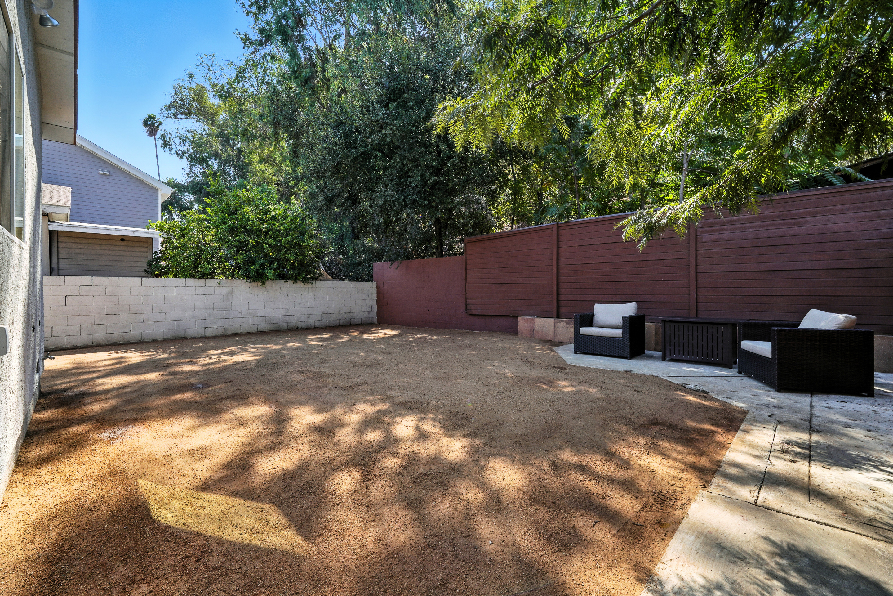 Los Angeles, California, 90042, United States, 3 Bedrooms Bedrooms, ,3 BathroomsBathrooms,Residential,For Sale,1909729