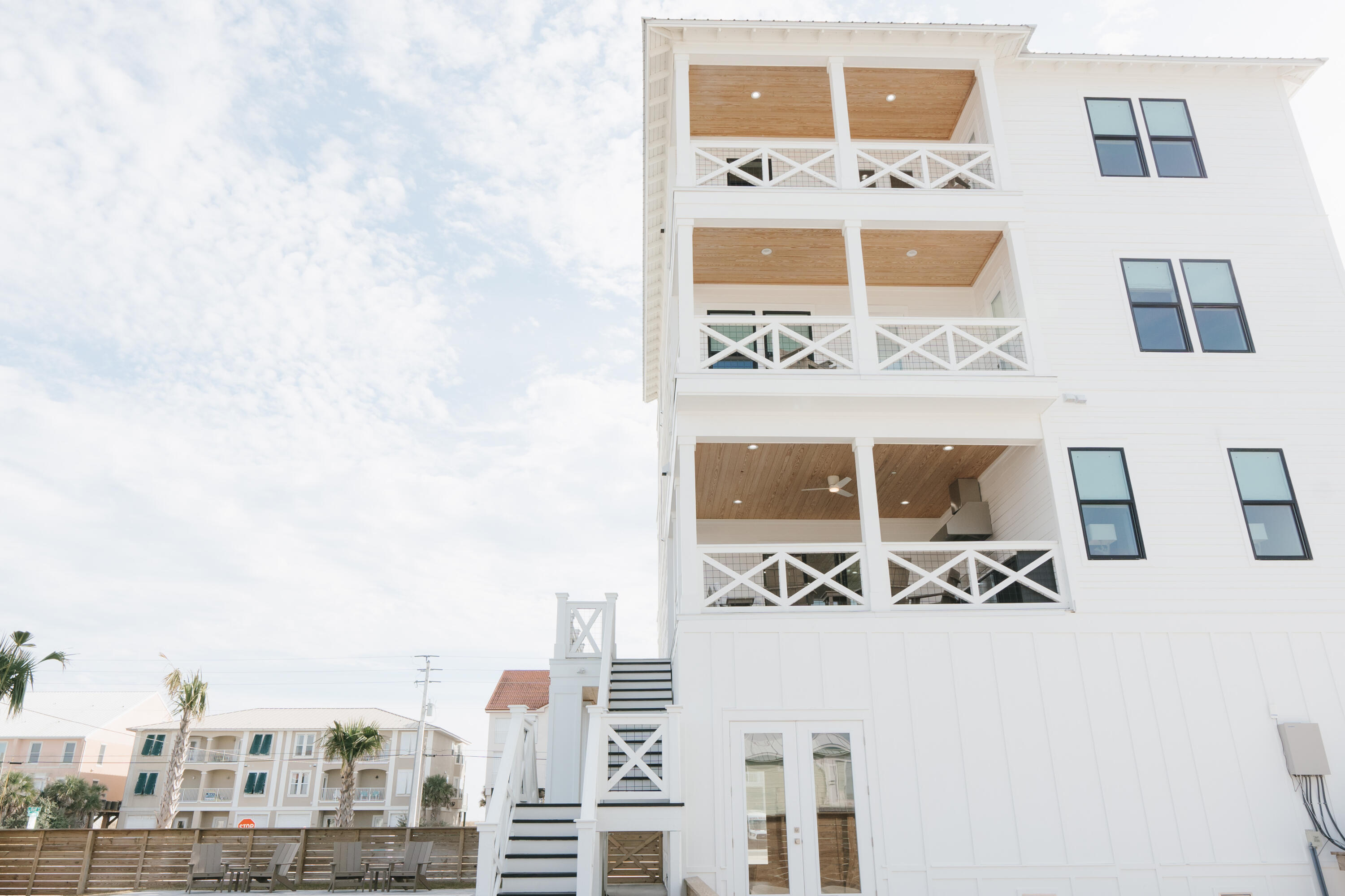 Navarre, Florida, 32566, United States, 8 Bedrooms Bedrooms, ,9 BathroomsBathrooms,Residential,For Sale,1694991
