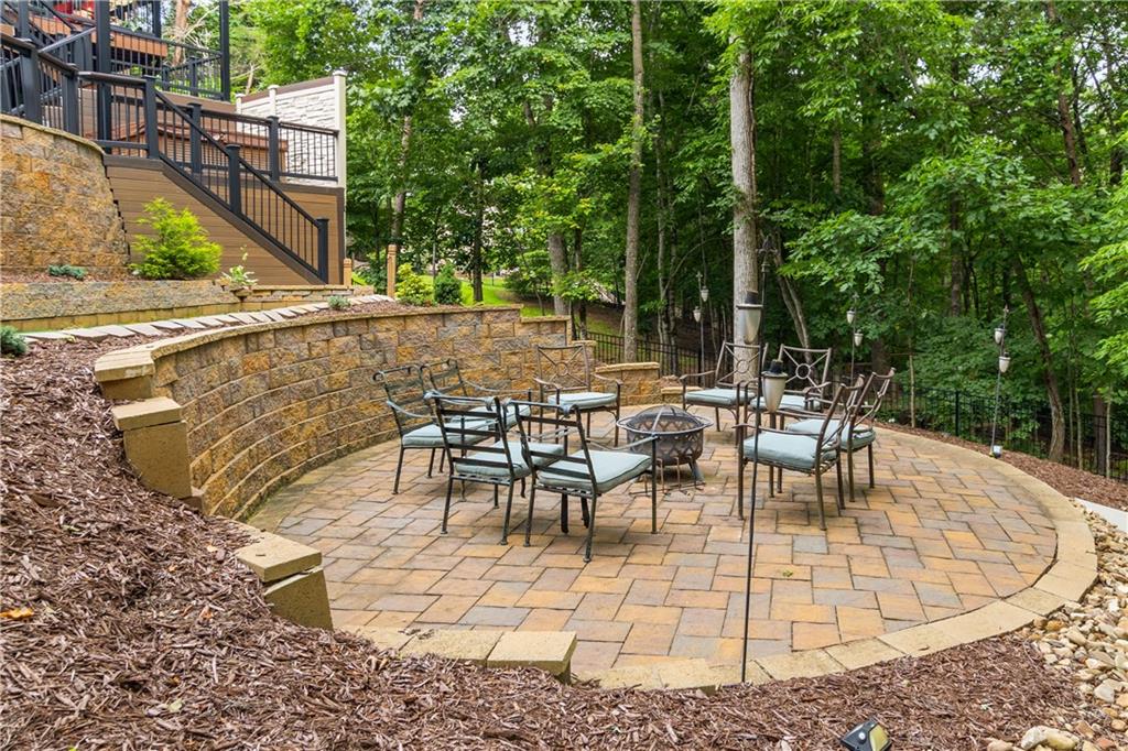 Gainesville, Georgia, 30506, United States, 4 Bedrooms Bedrooms, ,3 BathroomsBathrooms,Residential,For Sale,1737543