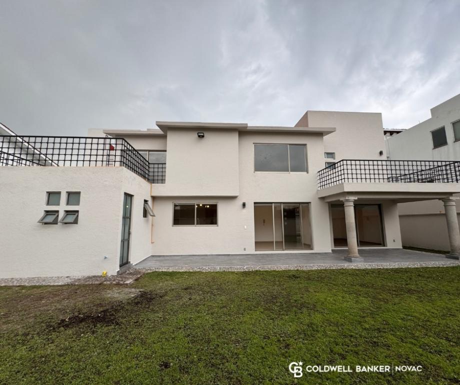 Atizapán de Zaragoza, Estado de méxico, 52936, Mexico, 4 Bedrooms Bedrooms, ,4 BathroomsBathrooms,Residential,For Sale,1770960
