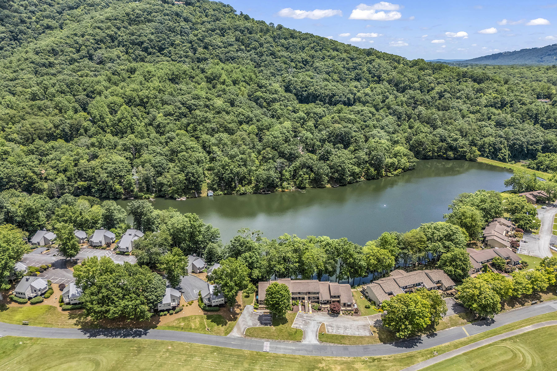  LAKE LURE - 物件實景