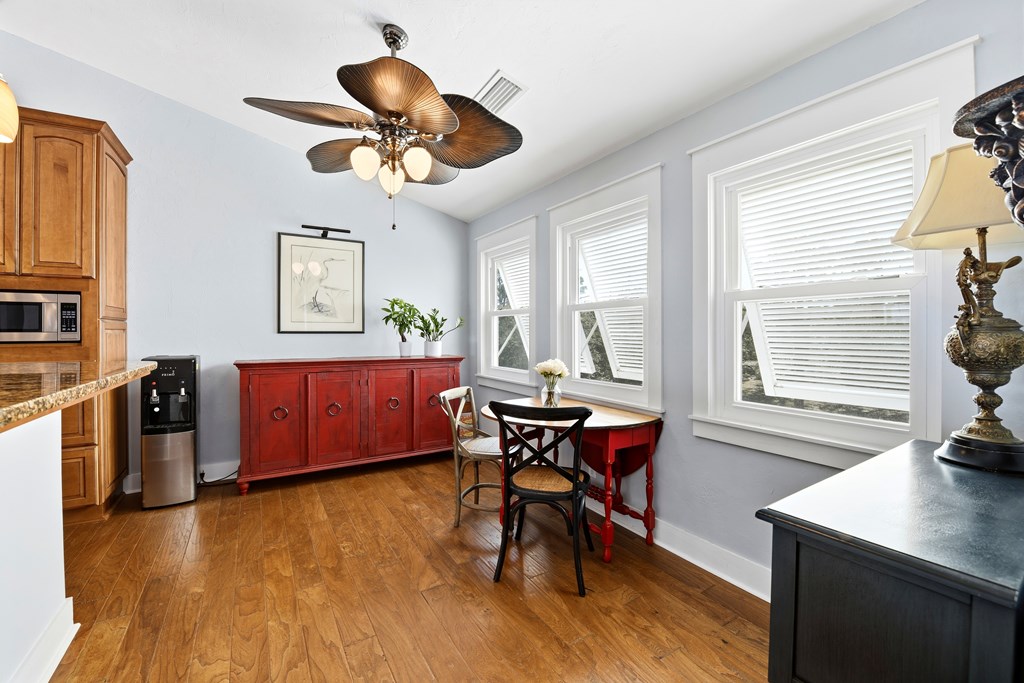 St. George Island, Florida, 32328, United States, 4 Bedrooms Bedrooms, ,2 BathroomsBathrooms,Residential,For Sale,2005204