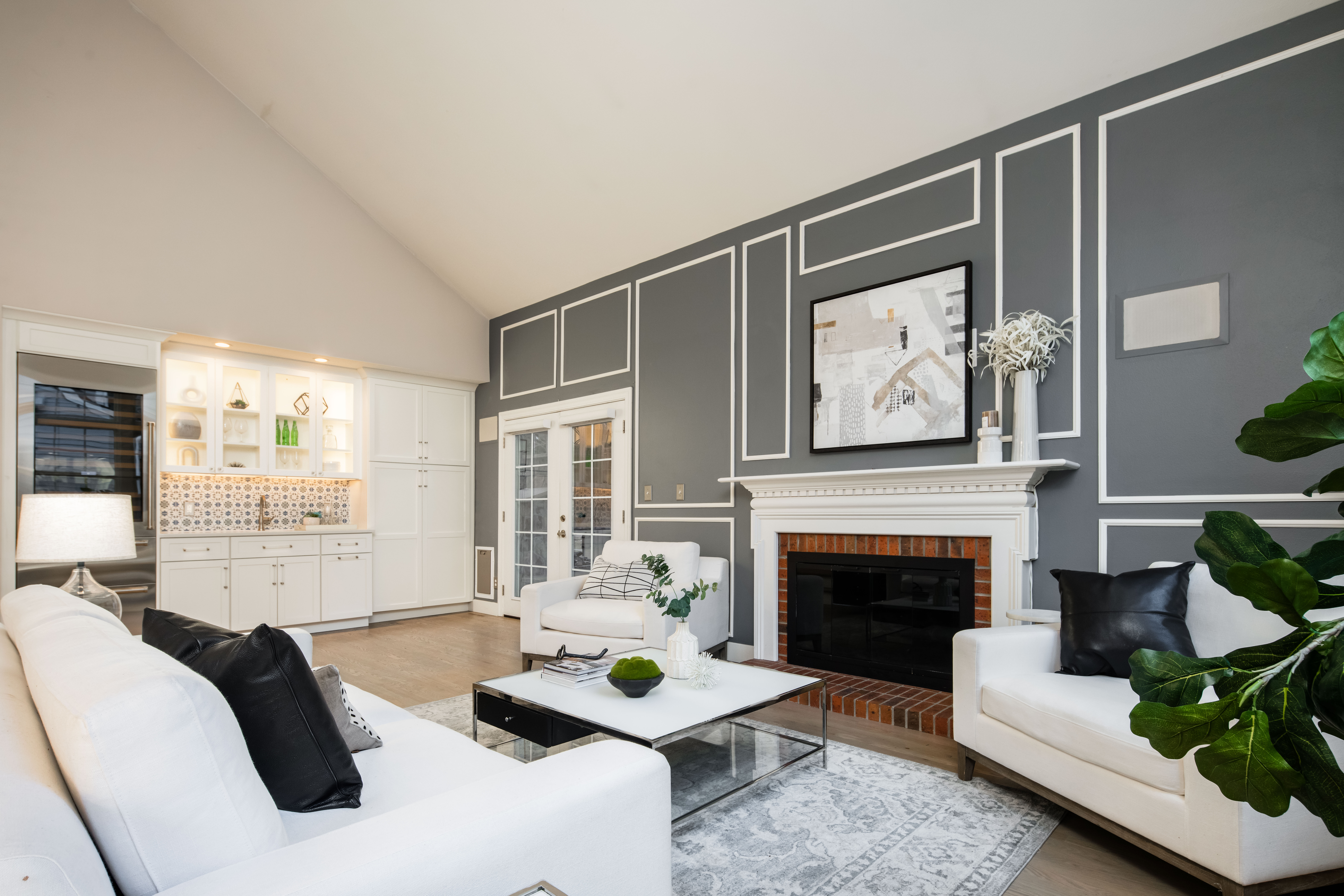  Beautifully remodeled and meticulously maintained - 物件實景