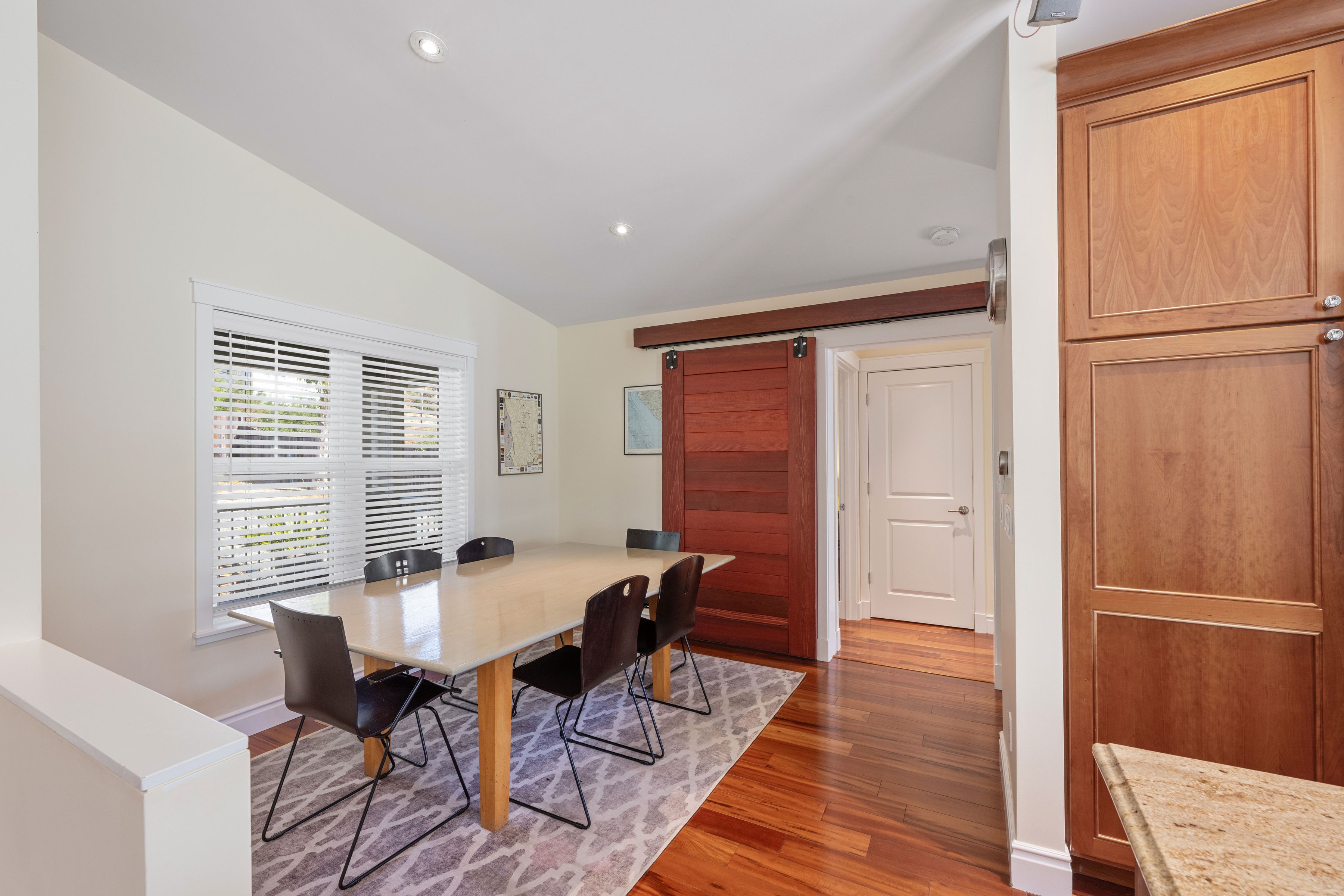  4920 Warm Springs Road - 物件實景