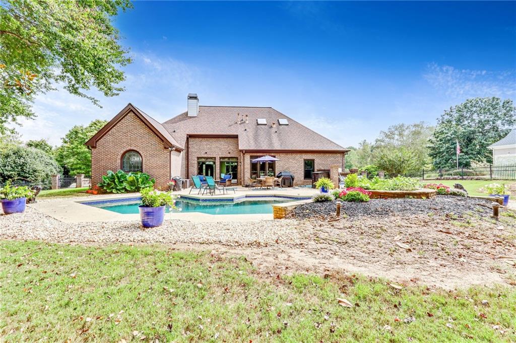 Cumming, Georgia, 30041, United States, 4 Bedrooms Bedrooms, ,4 BathroomsBathrooms,Residential,For Sale,1989909