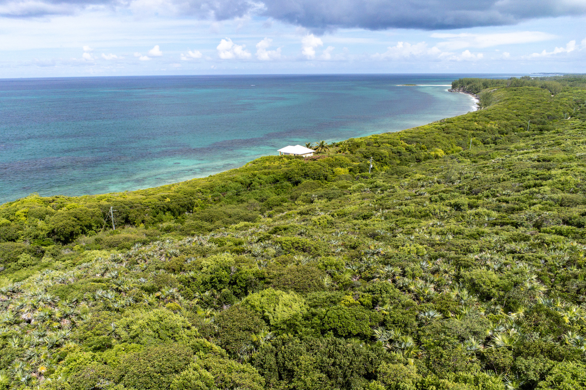  14.085 Acreage  North of Governors Harbour - 物件實景