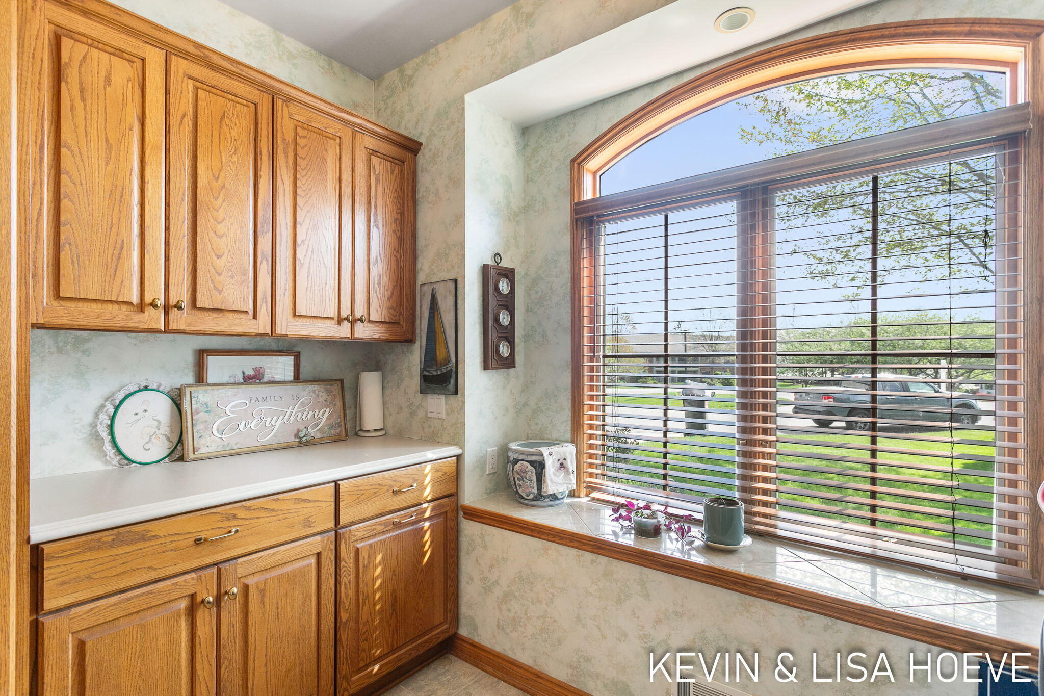Zeeland, Michigan, 49464, United States, 3 Bedrooms Bedrooms, ,4 BathroomsBathrooms,Residential,For Sale,1794959