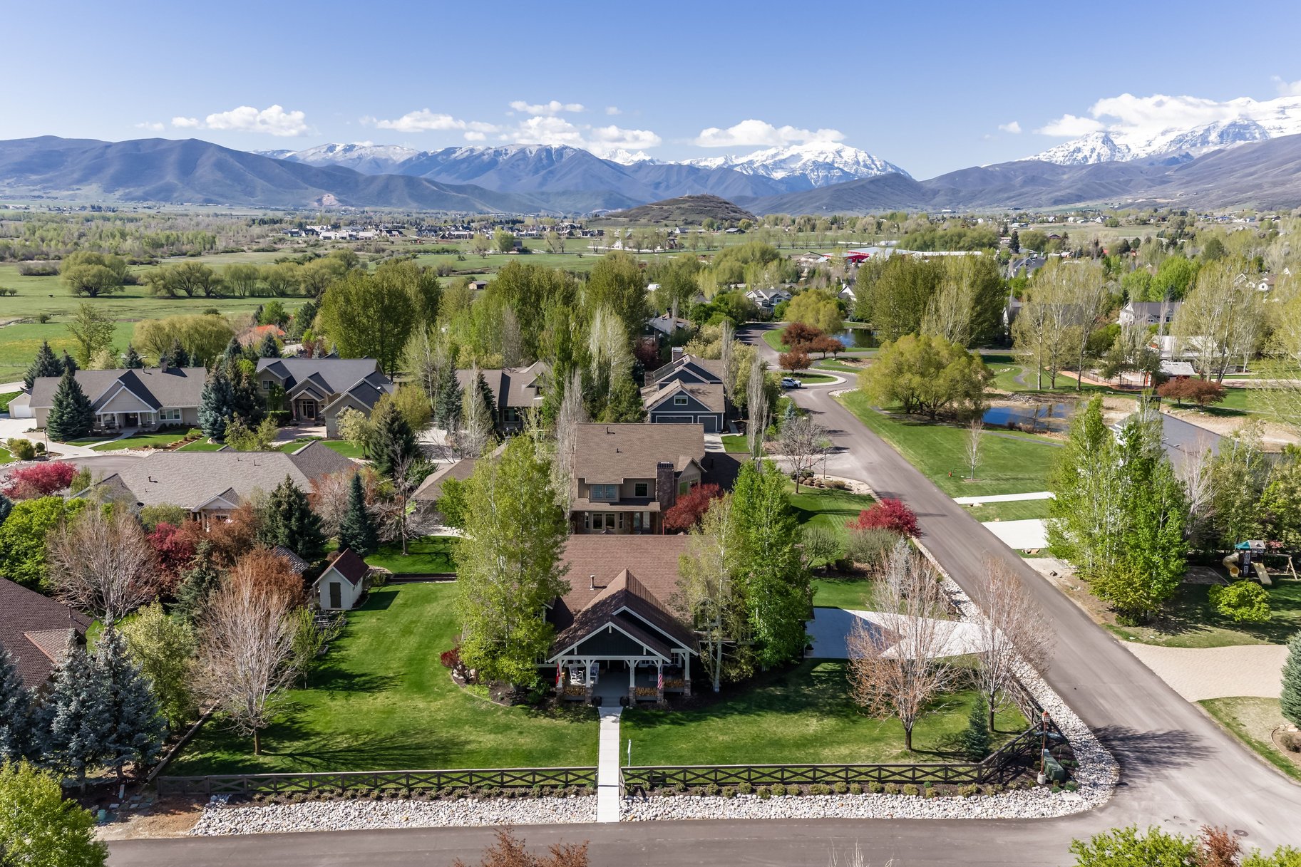  Custom Home In Dutch Fields Community In Midway - 物件實景