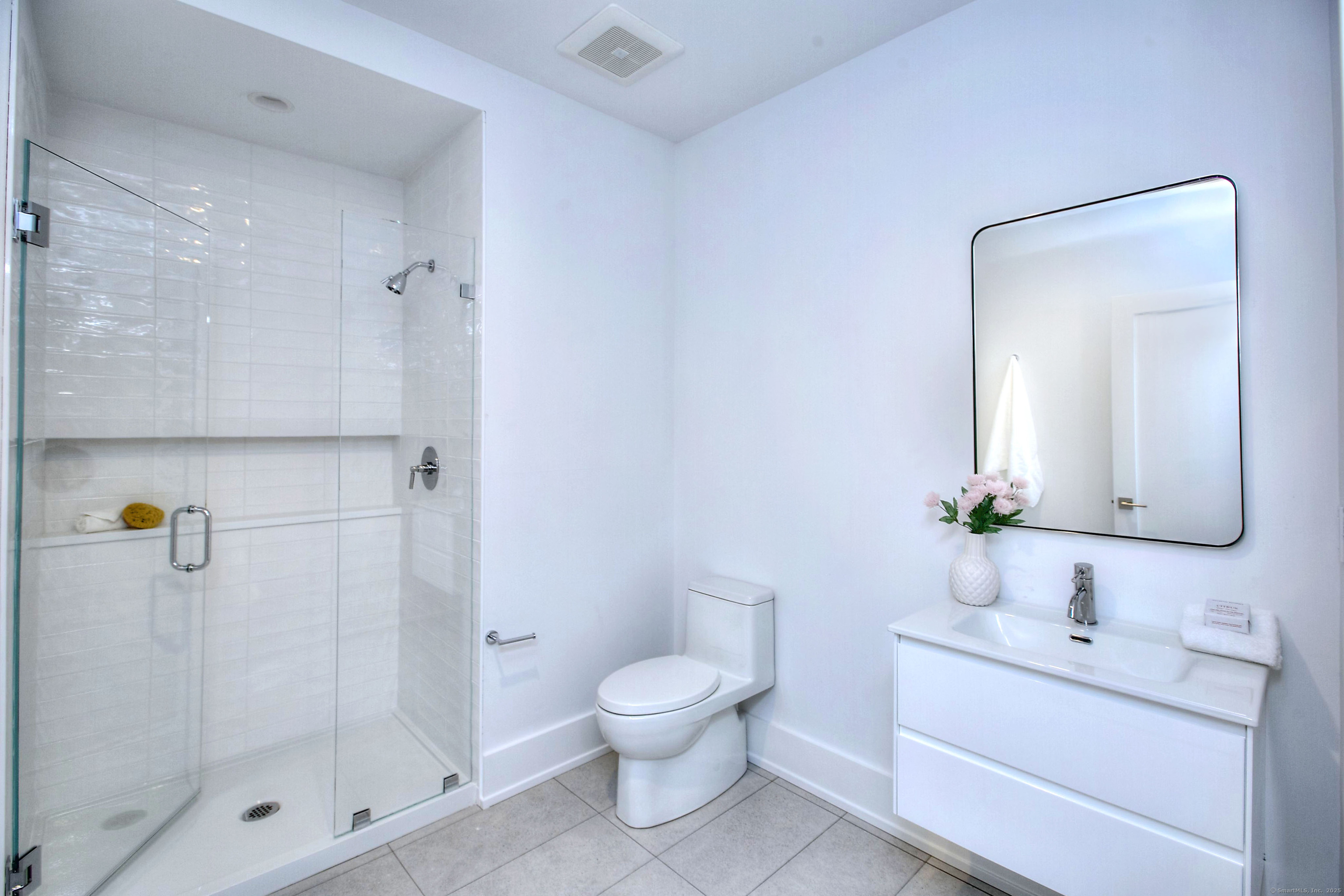 Westport, Connecticut, 06880, United States, 6 Bedrooms Bedrooms, ,9 BathroomsBathrooms,Residential,For Sale,1960776