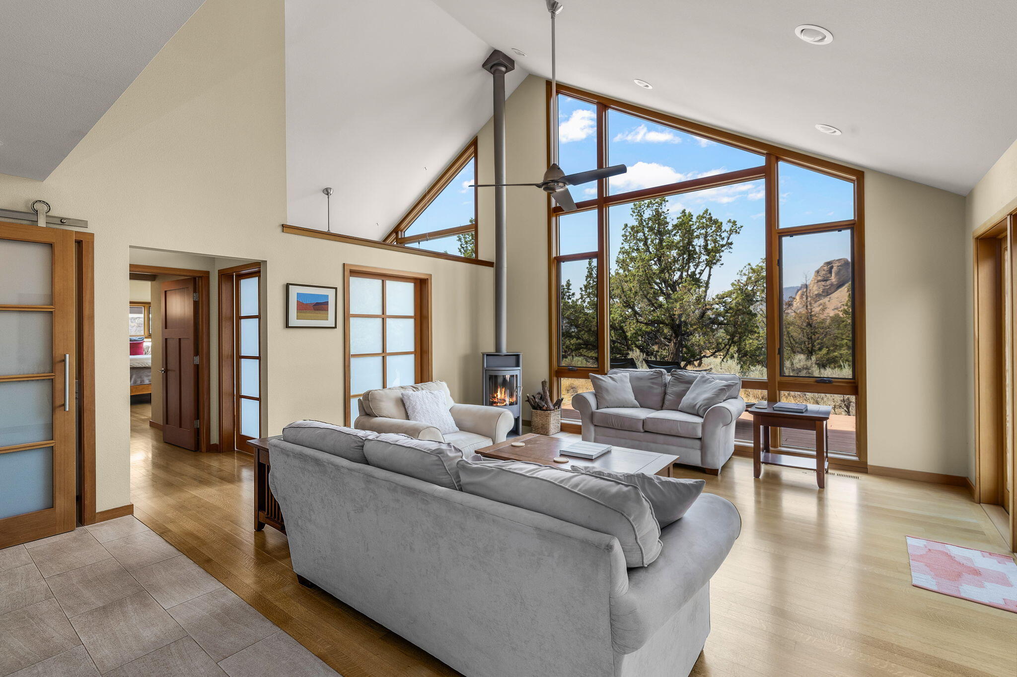 9210 NE Smith Rock Loop, Terrebonne, Oregon, 97760, United States, 2 Bedrooms Bedrooms, ,3 BathroomsBathrooms,Residential,For Sale,9210 NE Smith Rock Loop,1591545