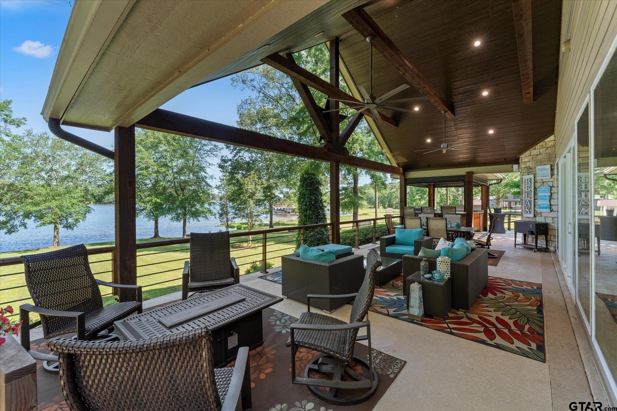 Pittsburg, Texas, 75686, United States, 4 Bedrooms Bedrooms, ,4 BathroomsBathrooms,Residential,For Sale,1983257