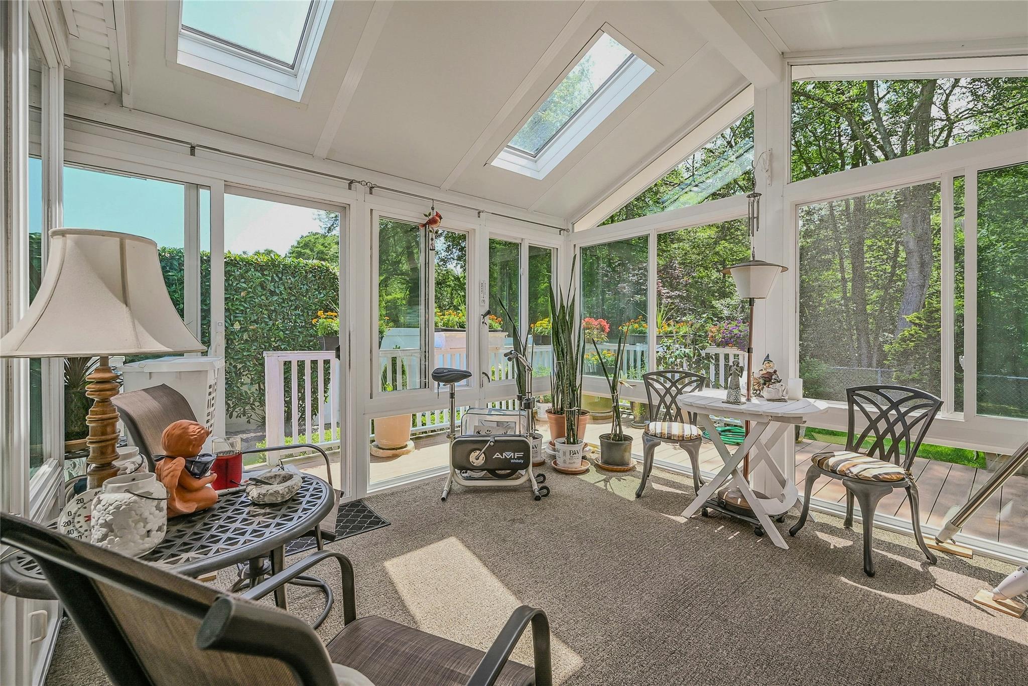 Sayville, New York, 11782, United States, 3 Bedrooms Bedrooms, ,2 BathroomsBathrooms,Residential,For Sale,1892775
