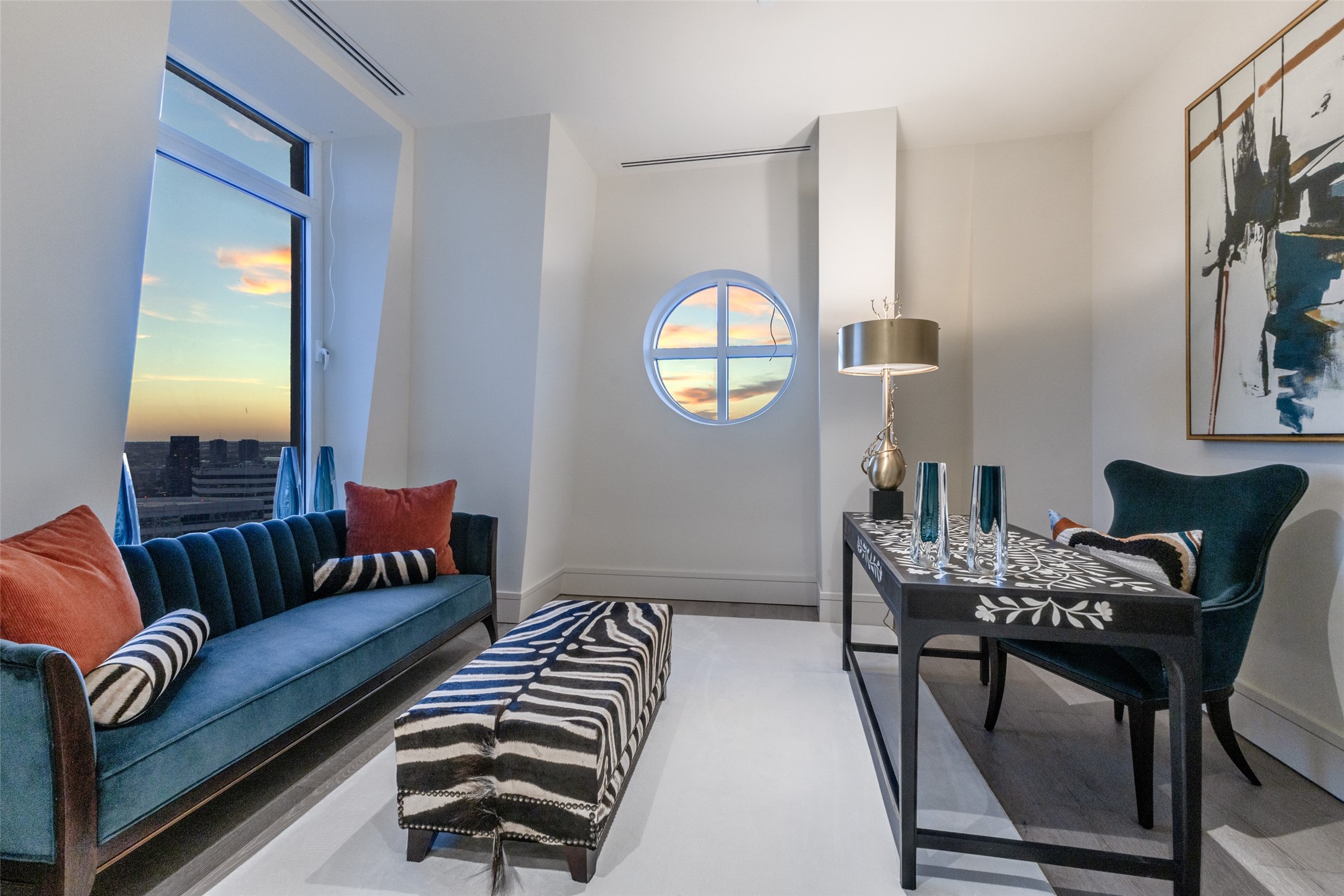 Dallas, Texas, 75219, United States, 3 Bedrooms Bedrooms, ,4 BathroomsBathrooms,Residential,For Sale,1993502