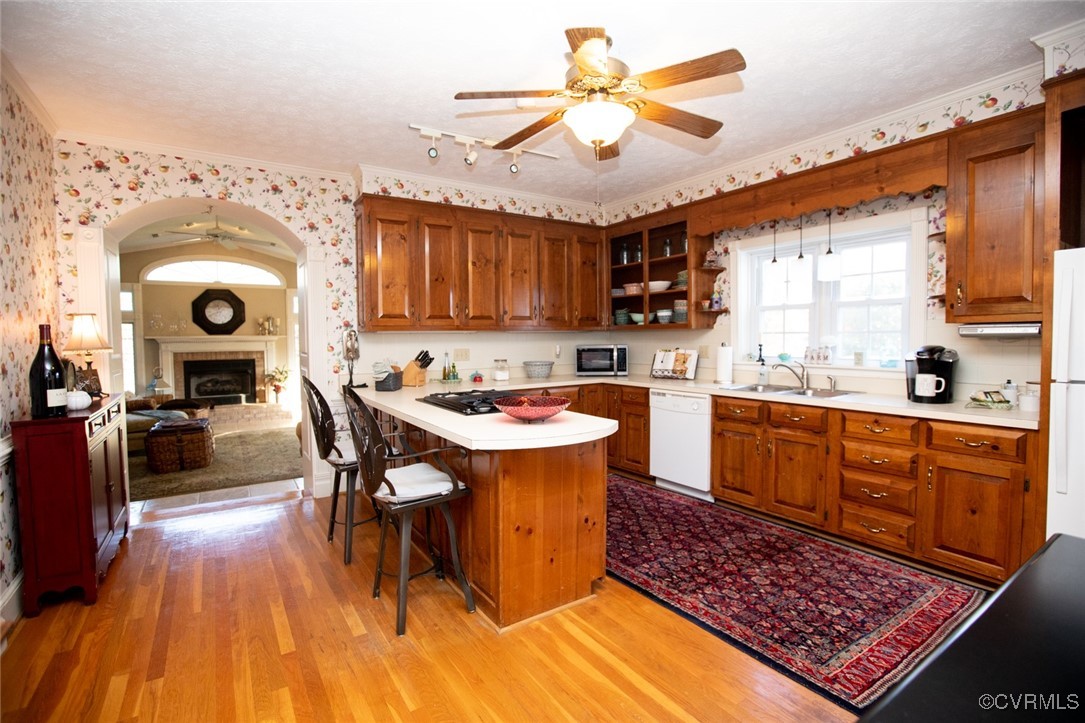 Crewe, Virginia, 23930, United States, 5 Bedrooms Bedrooms, ,4 BathroomsBathrooms,Residential,For Sale,1887087