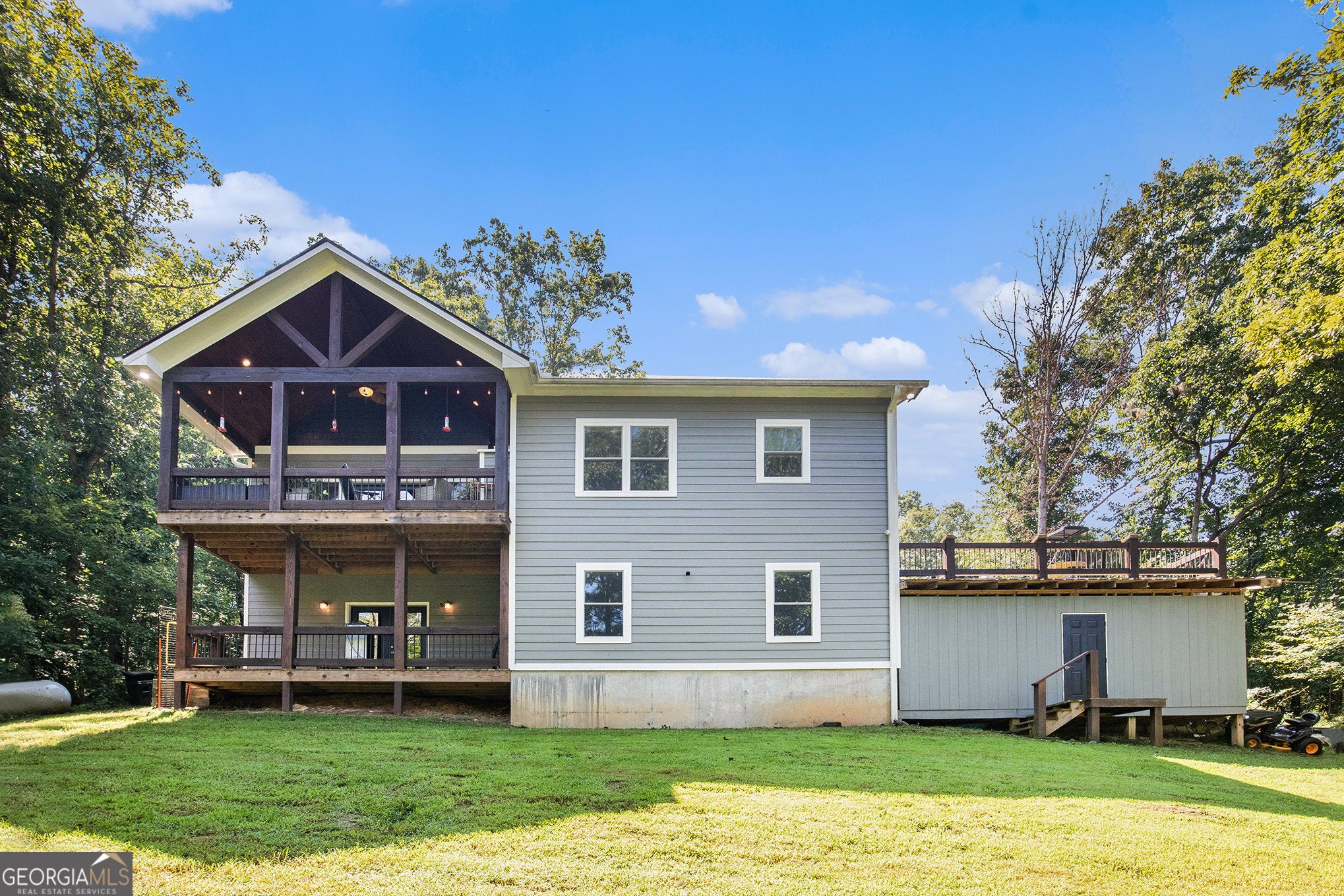 Blue Ridge, Georgia, 30513, United States, 4 Bedrooms Bedrooms, ,3 BathroomsBathrooms,Residential,For Sale,1919420