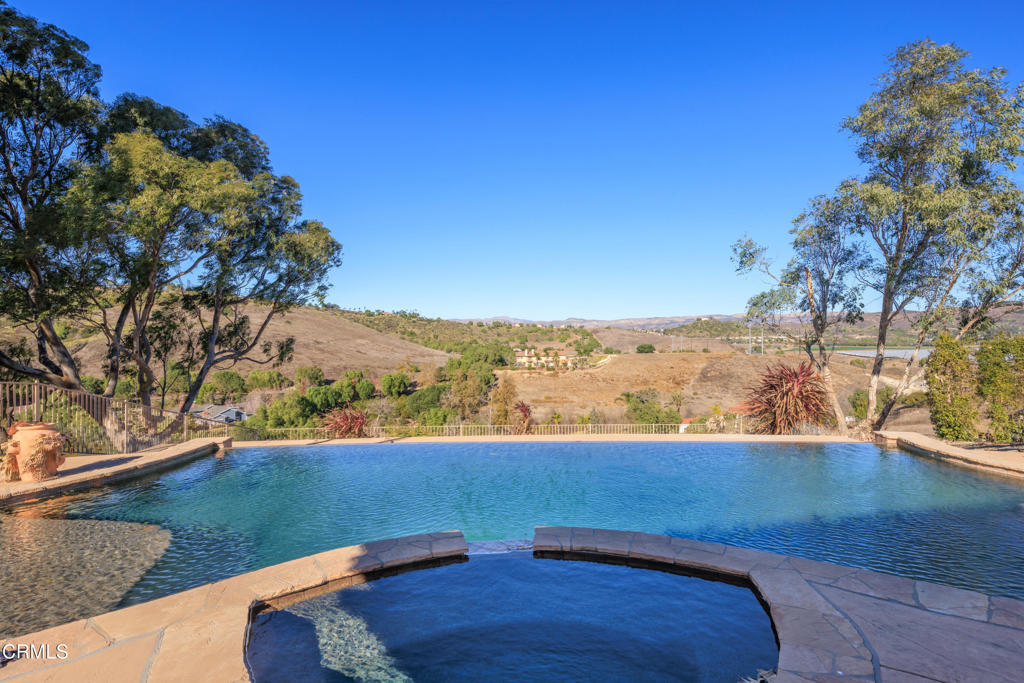Camarillo, California, 93012, United States, 5 Bedrooms Bedrooms, ,4 BathroomsBathrooms,Residential,For Sale,1826844