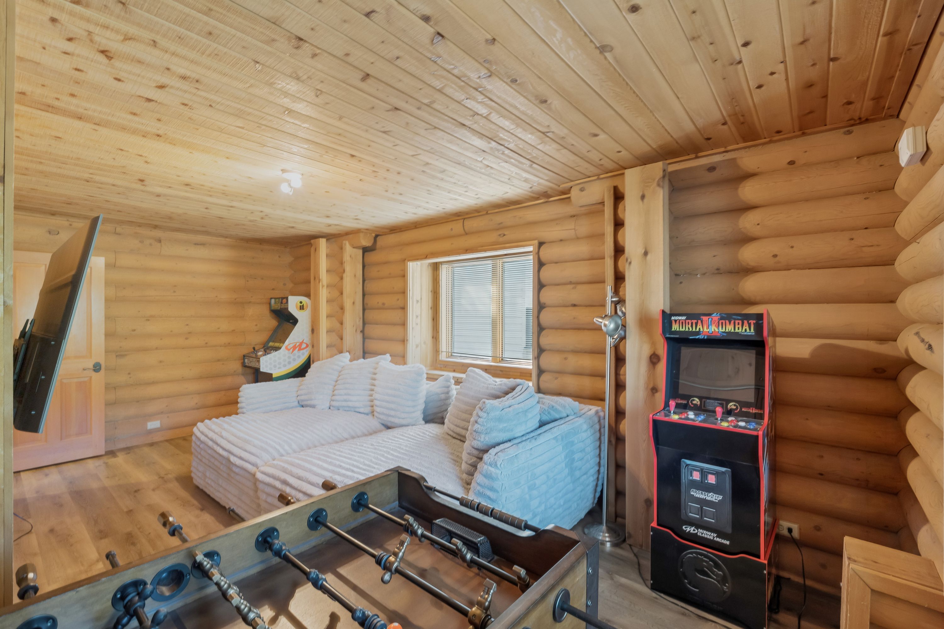  38595 Talbot Drive, Big Bear Lake, CA 92315 - 物件實景