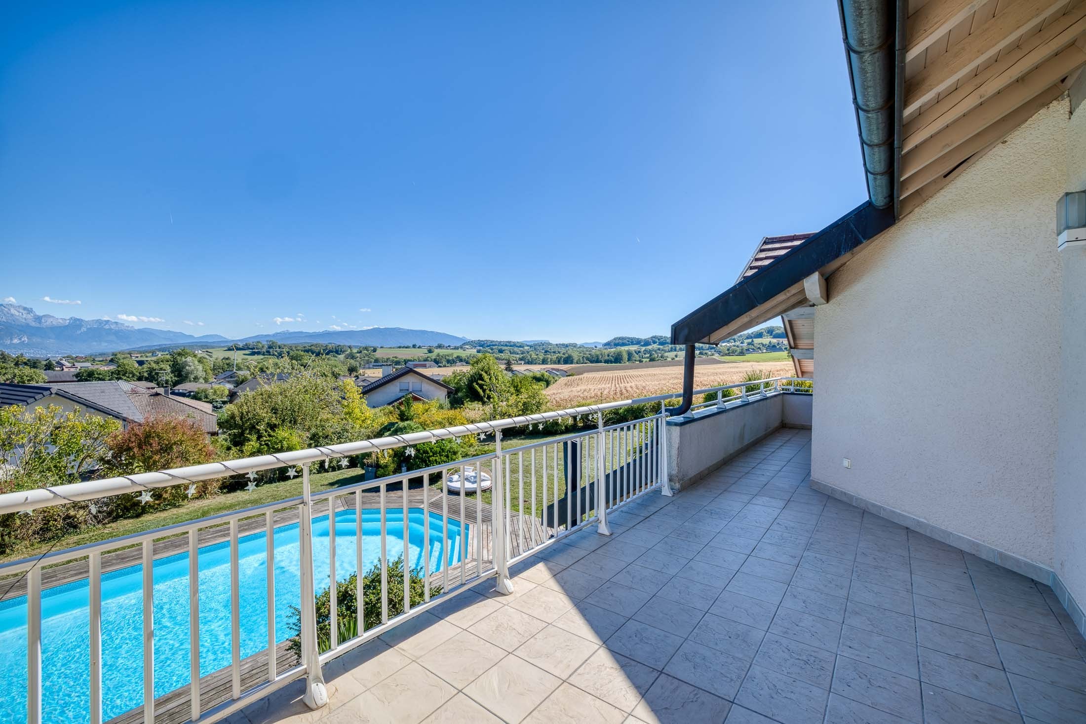  La Balme-de-Sillingy – Elegant property with swimming pool - 物件實景