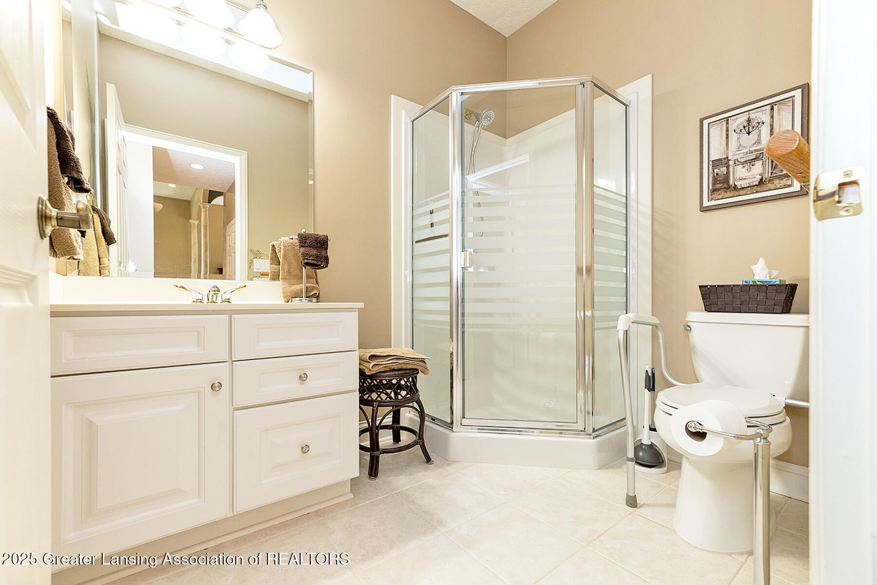Williamston, Michigan, 48895, United States, 4 Bedrooms Bedrooms, ,4 BathroomsBathrooms,Residential,For Sale,1877487