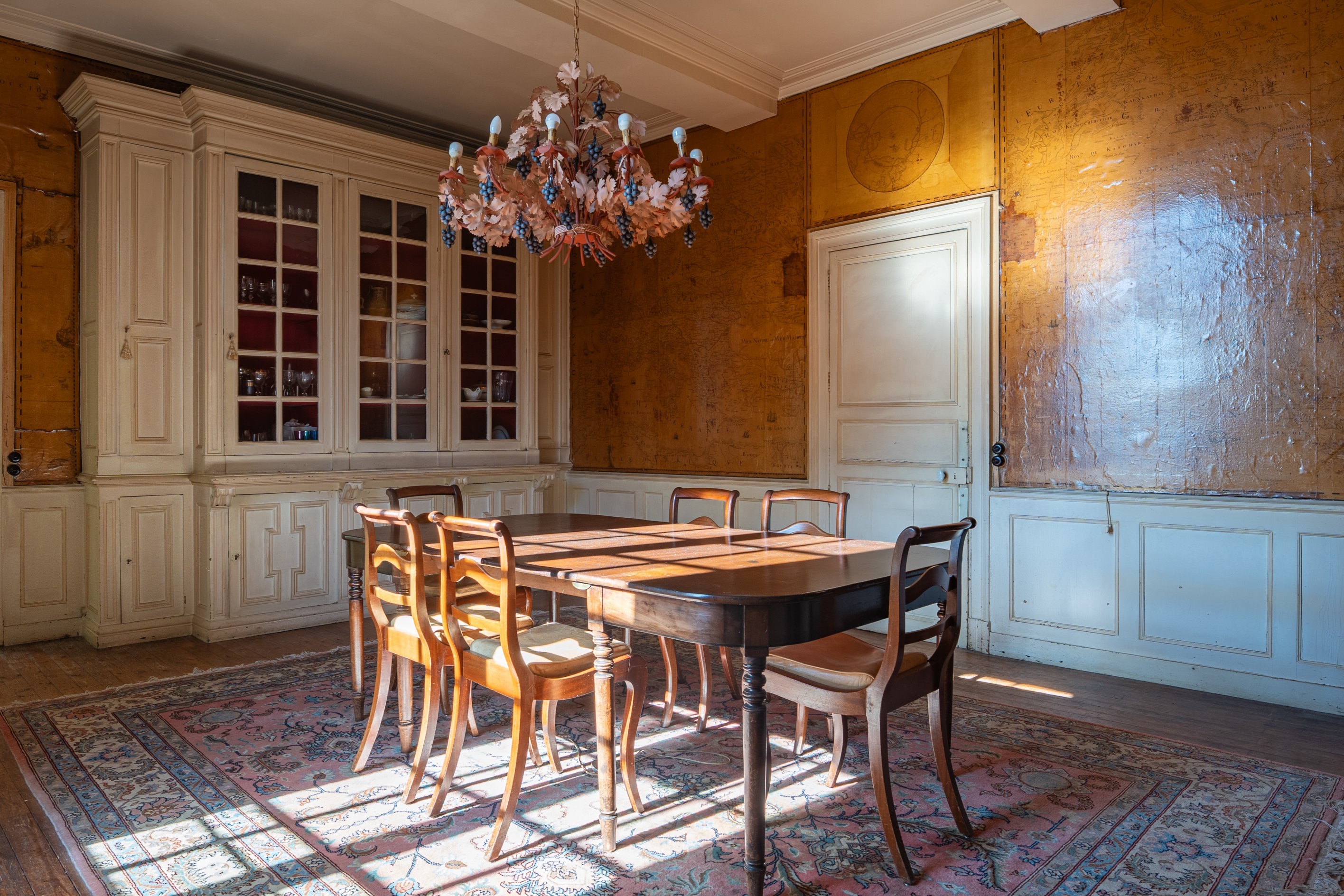  Mansion with wooded grounds in the heart of Cholet town centre - 物件實景