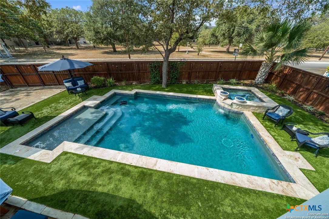 San Antonio, Texas, 78204, United States, 4 Bedrooms Bedrooms, ,4 BathroomsBathrooms,Residential,For Sale,1989633