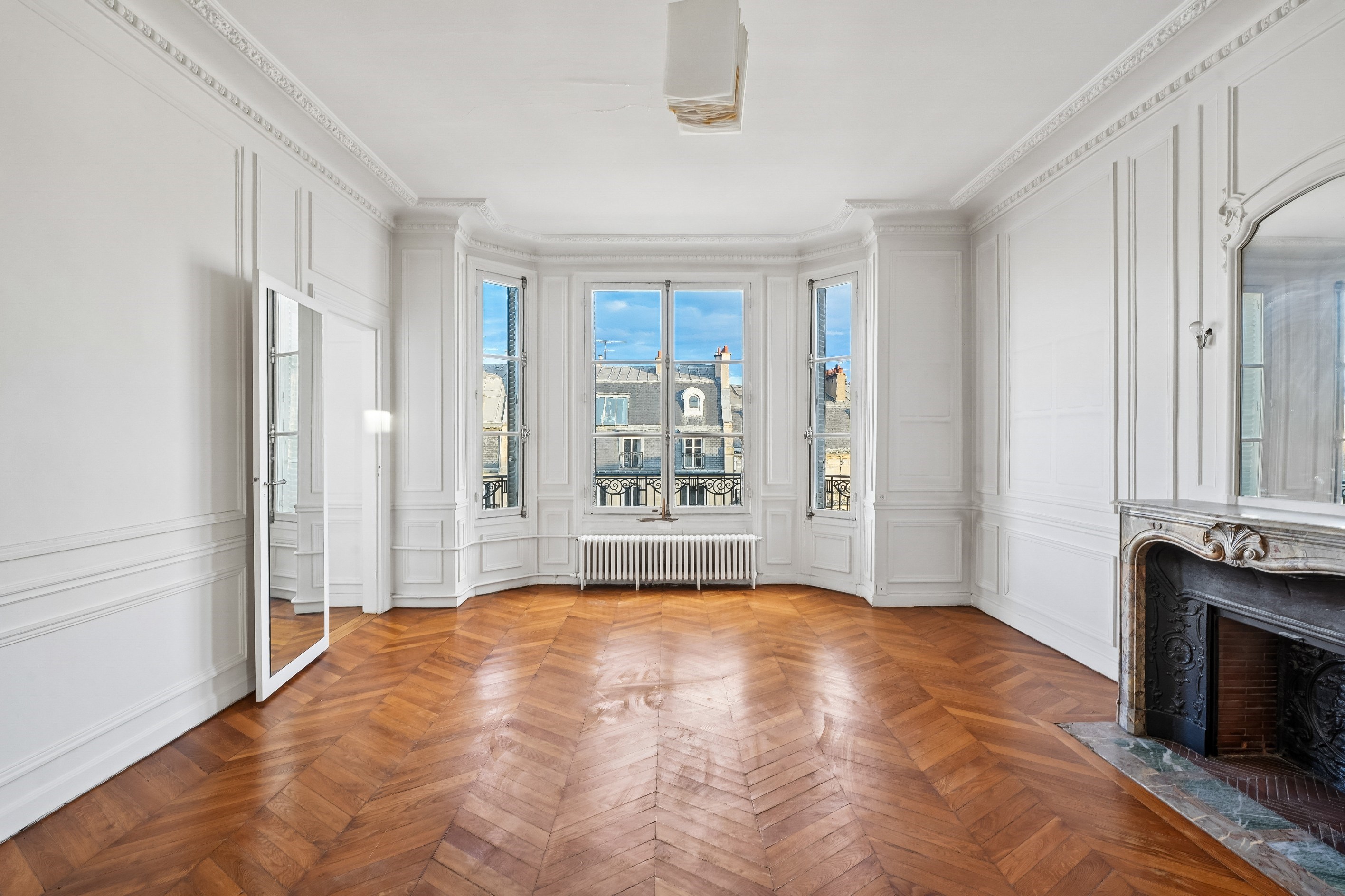  PARIS 17 – PLAINE MONCEAU – Reception Duplex in a Landmark Art Nouveau Building - 物件實景