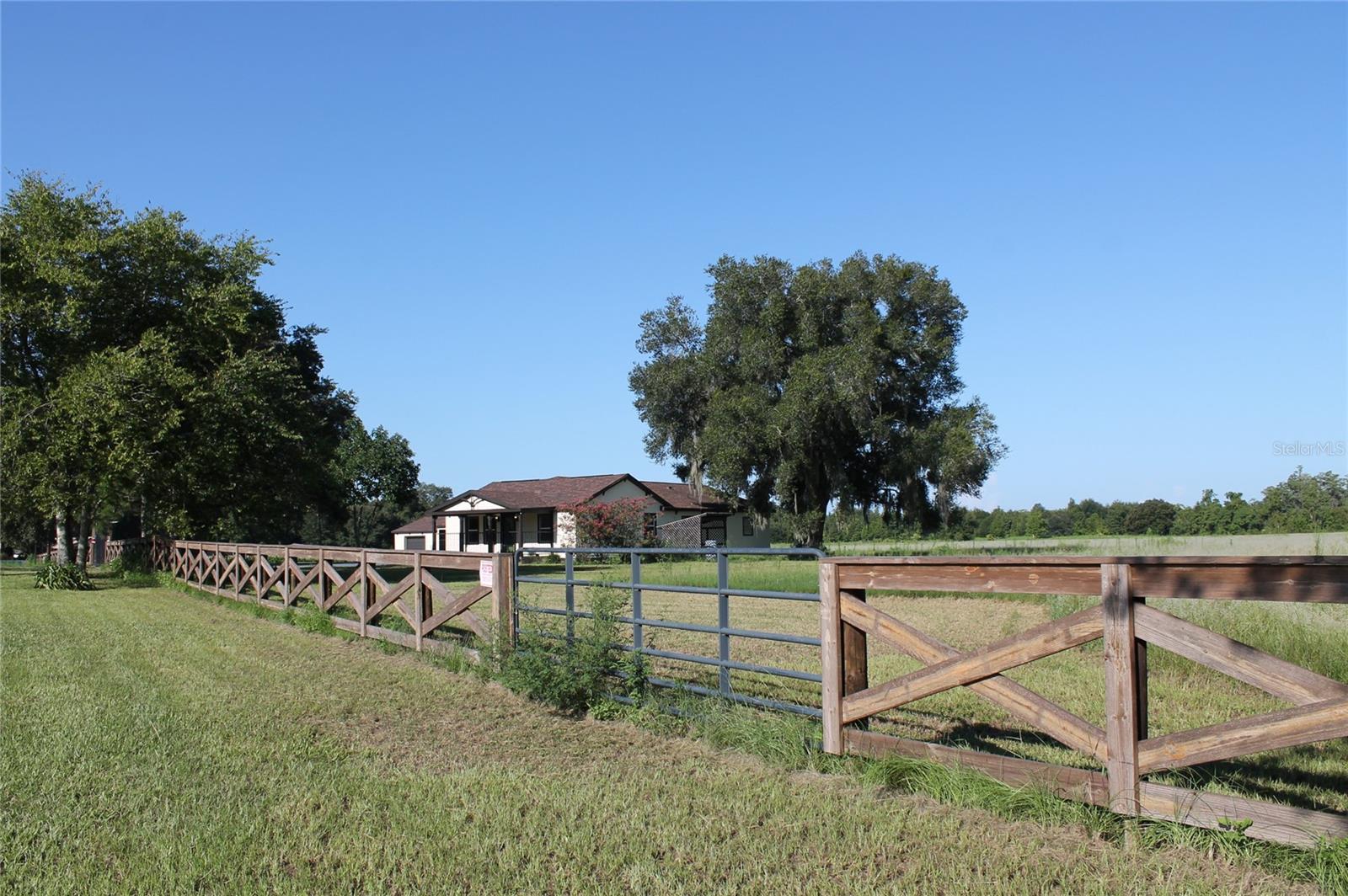 13832 BAY LAKE RD, GROVELAND, Florida, 34736, United States, 4 Bedrooms Bedrooms, ,3 BathroomsBathrooms,Residential,For Sale,13832 BAY LAKE RD,1625237