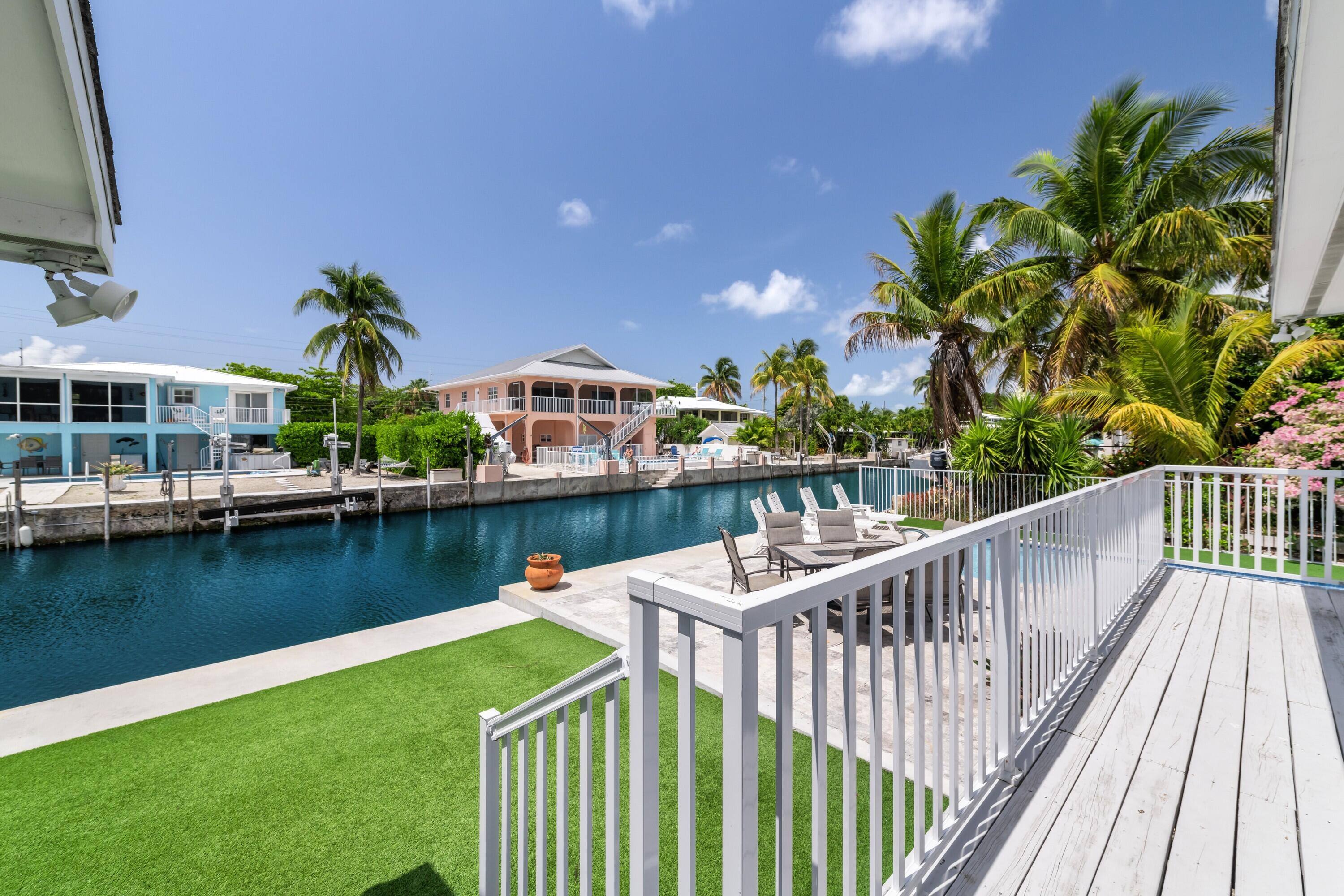 MARATHON, Florida, 33050, United States, 5 Bedrooms Bedrooms, ,4 BathroomsBathrooms,Residential,For Sale,1837177