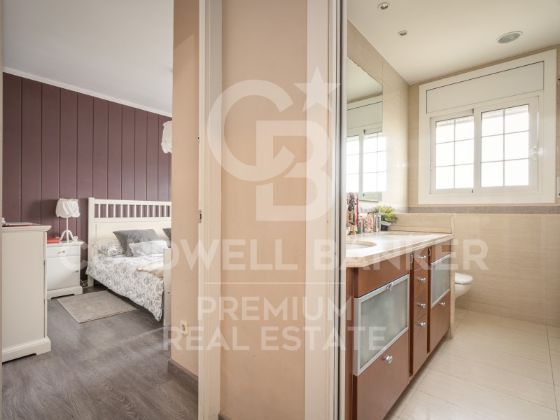 Cerdanyola del Vallès, Catalonia, ES, 4 Bedrooms Bedrooms, ,3 BathroomsBathrooms,Residential,For Sale,1622423