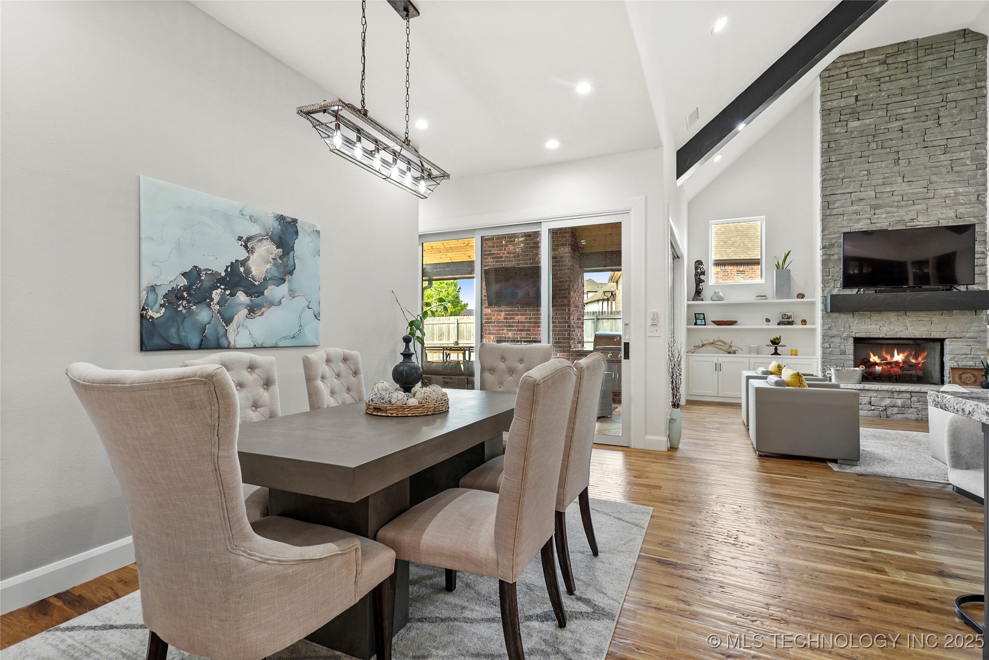 Broken Arrow, Oklahoma, 74014, United States, 3 Bedrooms Bedrooms, ,4 BathroomsBathrooms,Residential,For Sale,1997377