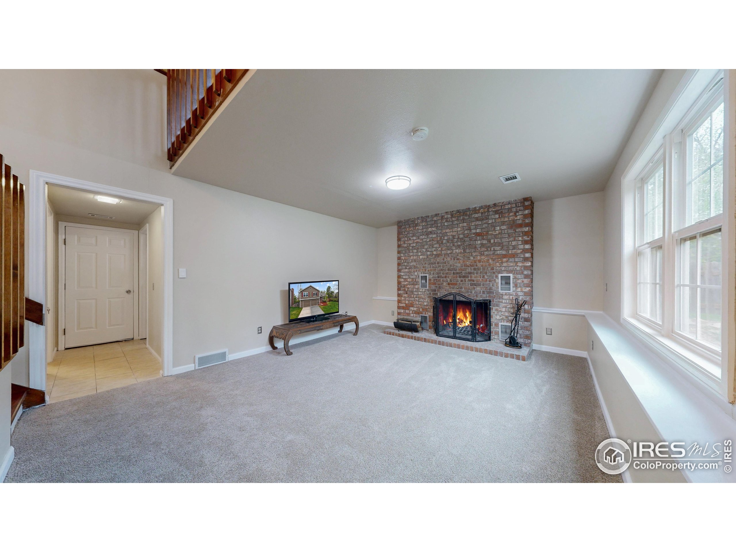 Fort Collins, Colorado, 80525, United States, 4 Bedrooms Bedrooms, ,3 BathroomsBathrooms,Residential,For Sale,1793613