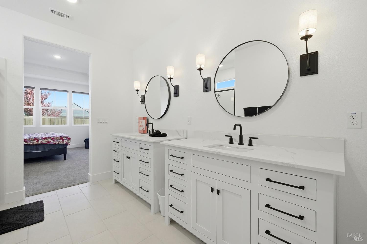 Dixon, California, 95620, United States, 2 Bedrooms Bedrooms, ,2 BathroomsBathrooms,Residential,For Sale,2005407