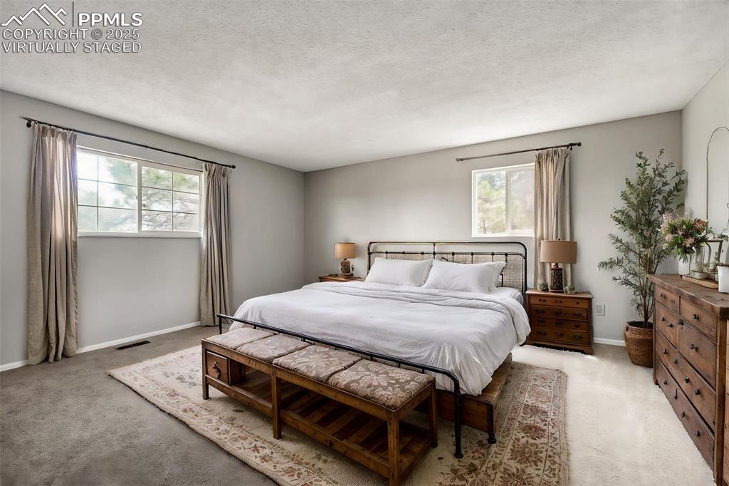 Colorado Springs, Colorado, 80919, United States, 3 Bedrooms Bedrooms, ,2 BathroomsBathrooms,Residential,For Sale,1793578