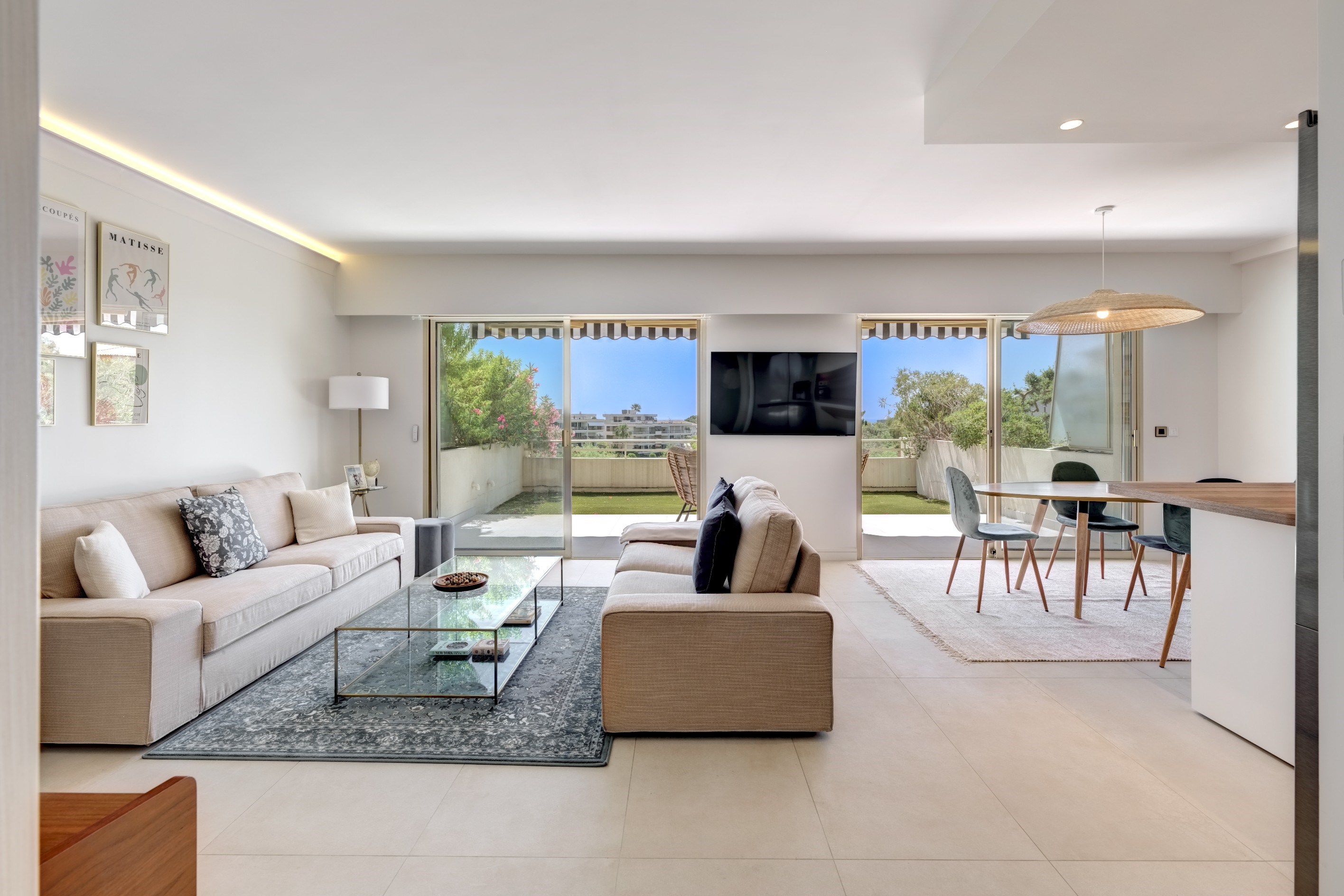  Sea view apartment with terraces in Cannes Croix des Gardes residence with pool - 物件實景